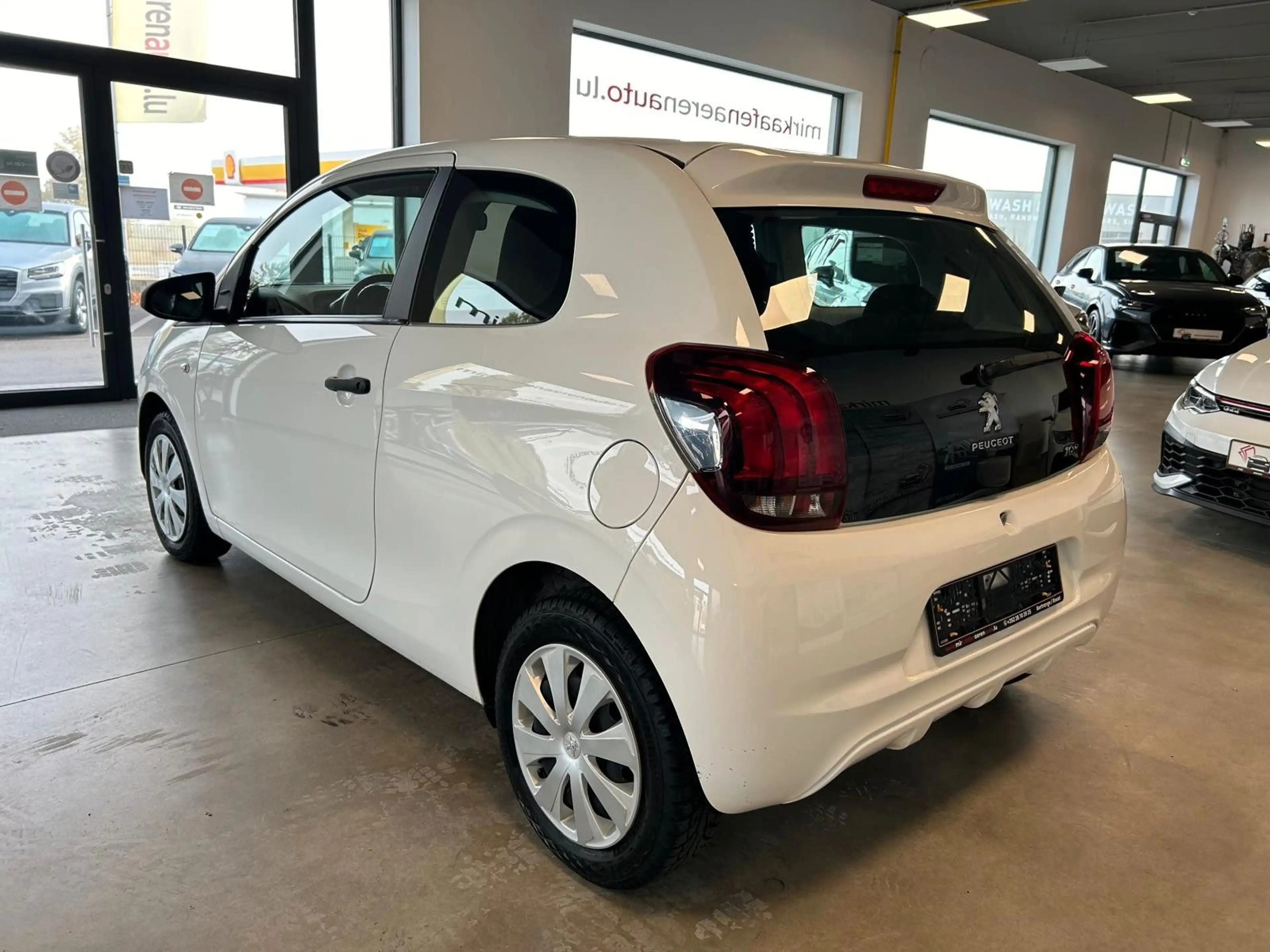 Peugeot 108 Access — photo 5