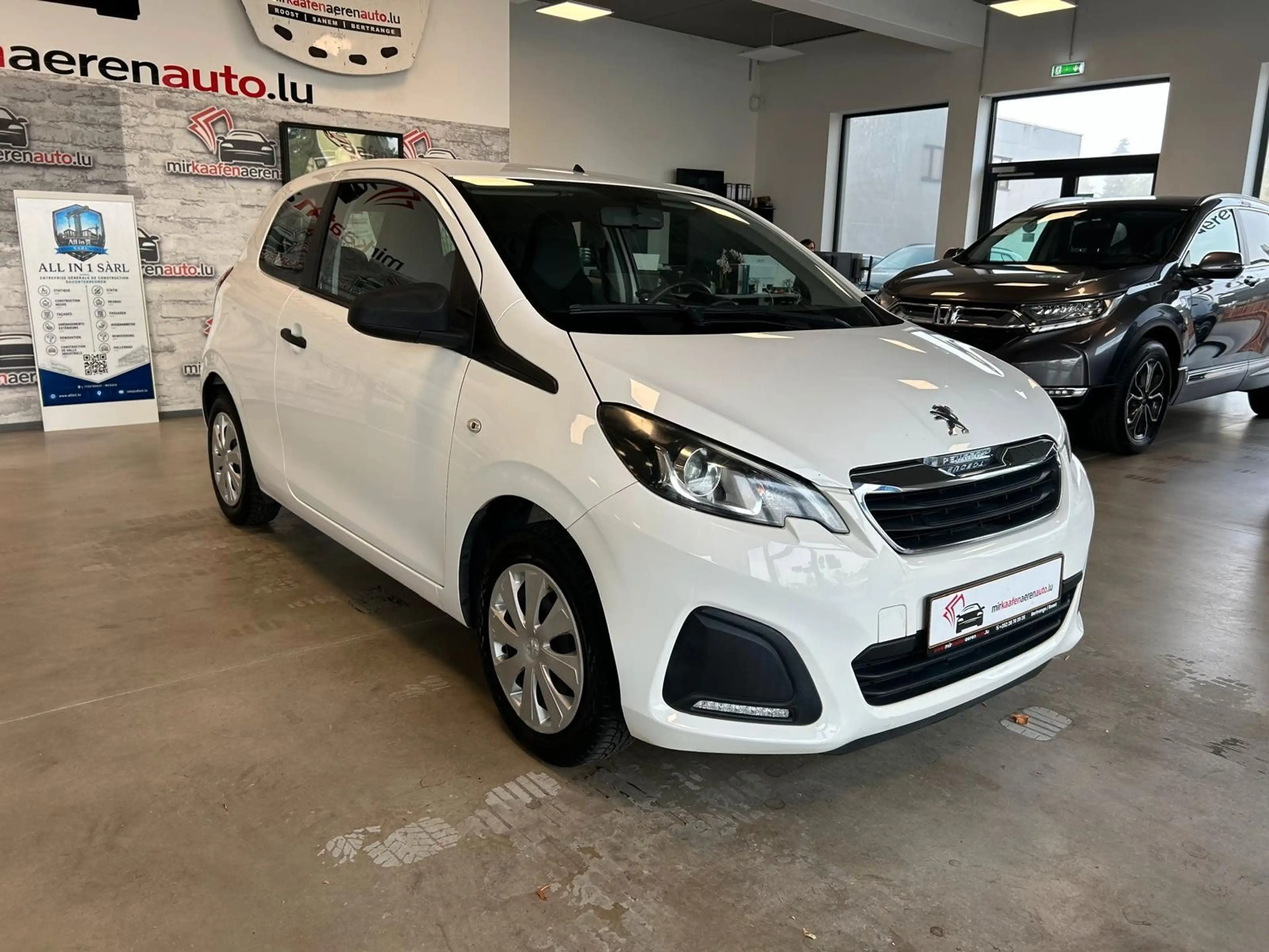 Peugeot 108 Access — photo 2