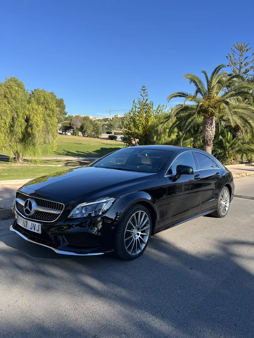 Mercedes-Benz CLS 250 250d pack AMG Black - 1