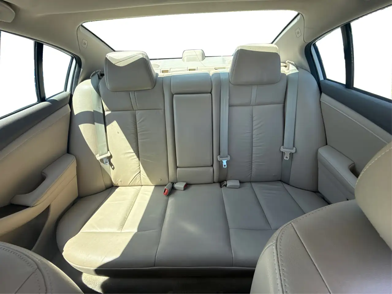 Nissan Altima fotografie Nissan Altima
