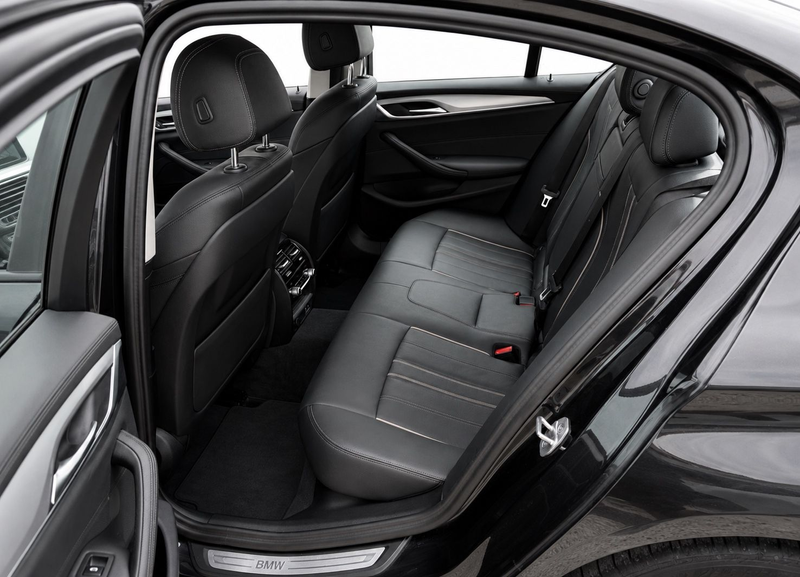 BMW 530 Limousine Mild-Hybrid xDrive Luxury Line — photo 7