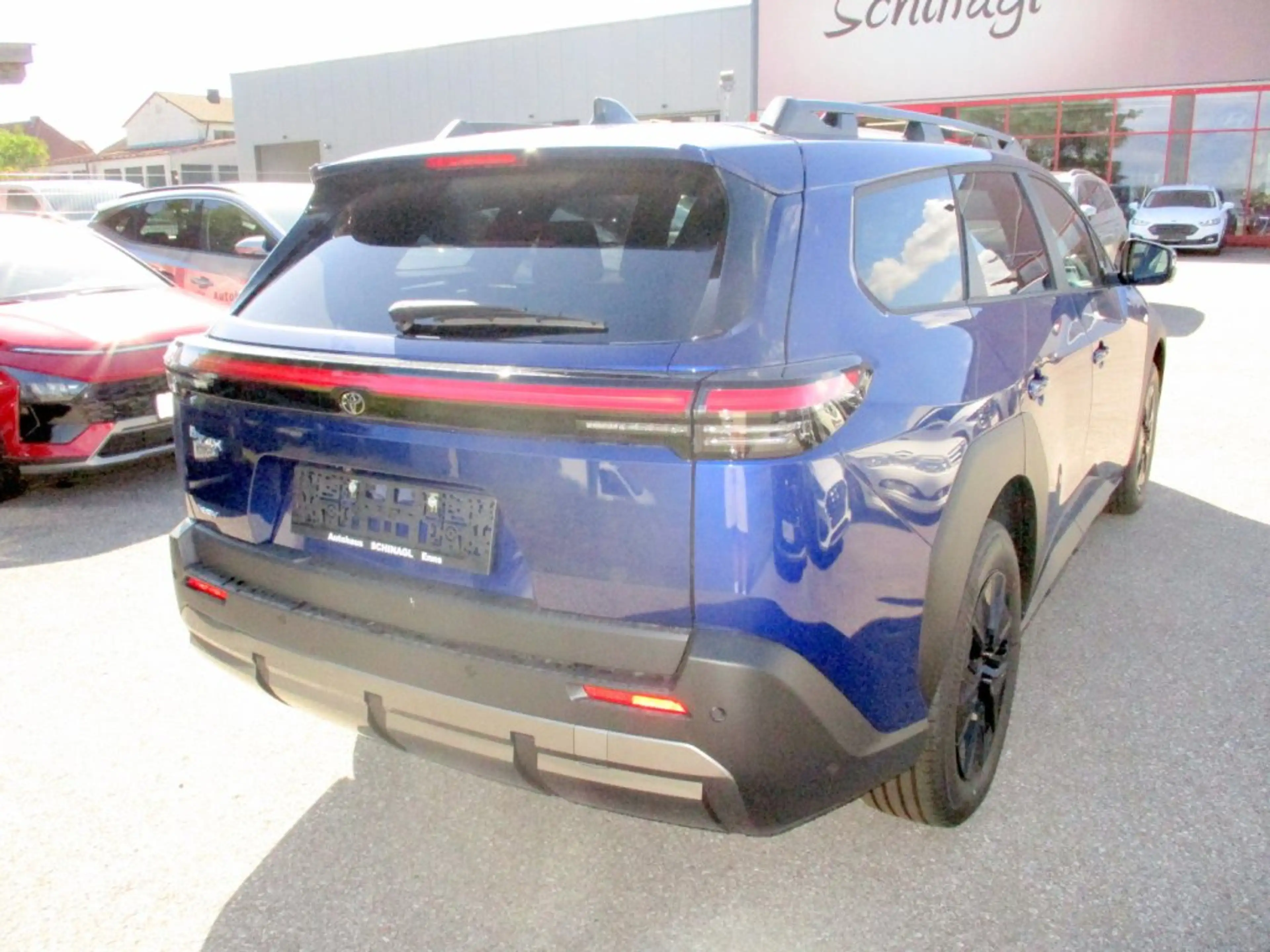 Toyota bZ4X Touring FWD Teamplayer — photo 3