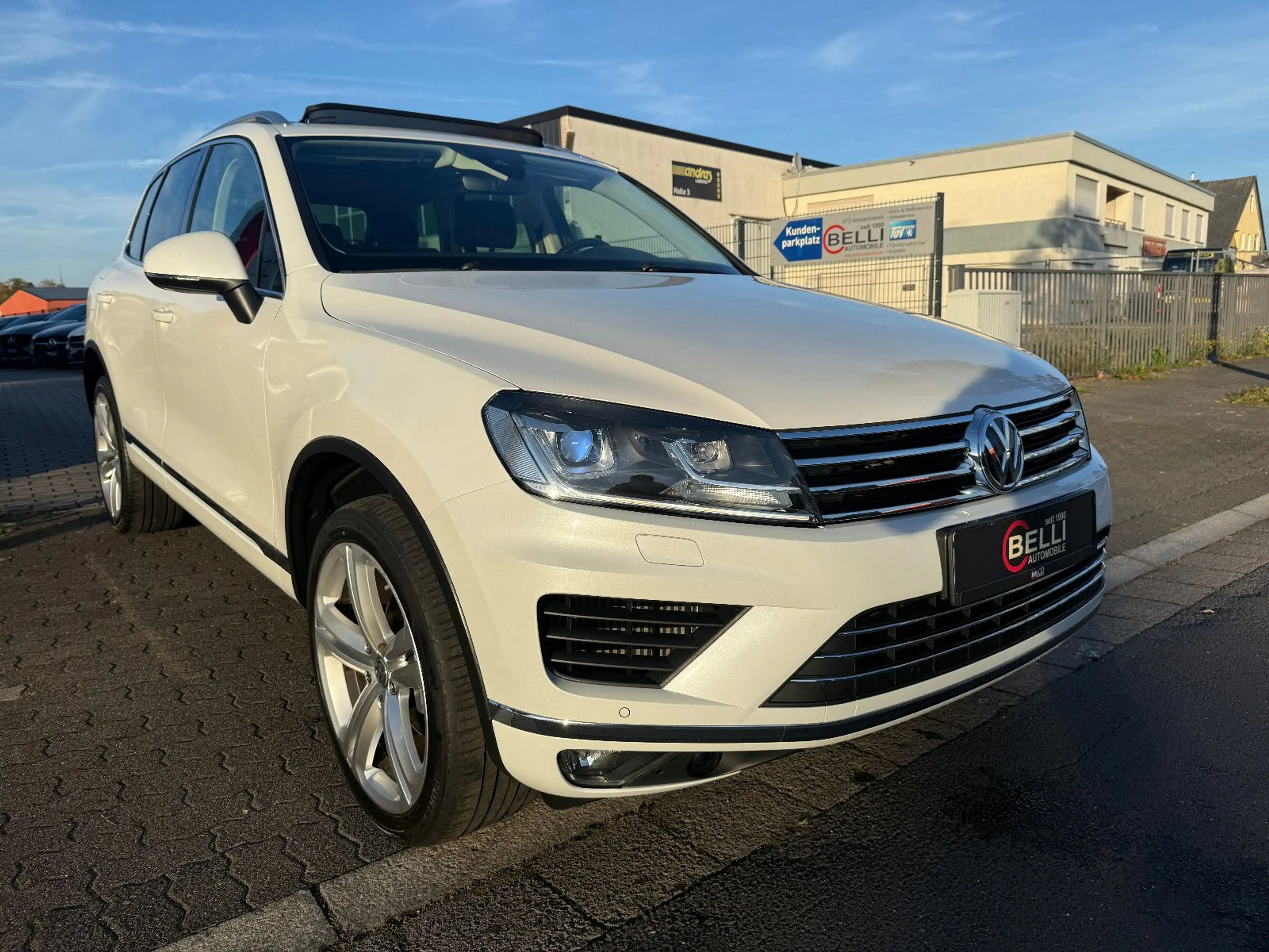 Volkswagen Touareg V6 TDI 4Motion R-Line FINANZIERUNG — photo 3