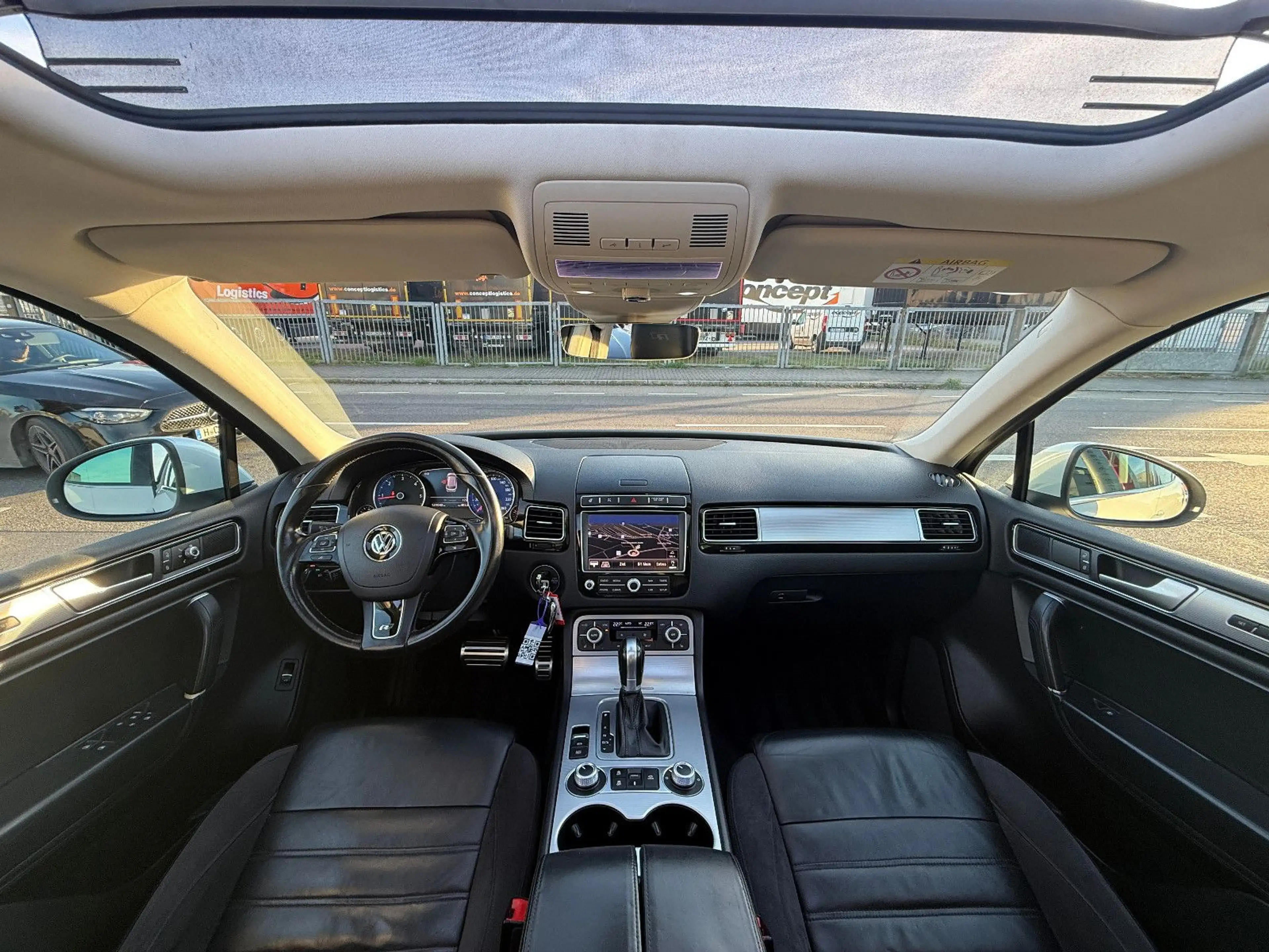 Volkswagen Touareg V6 TDI 4Motion R-Line FINANZIERUNG — photo 15