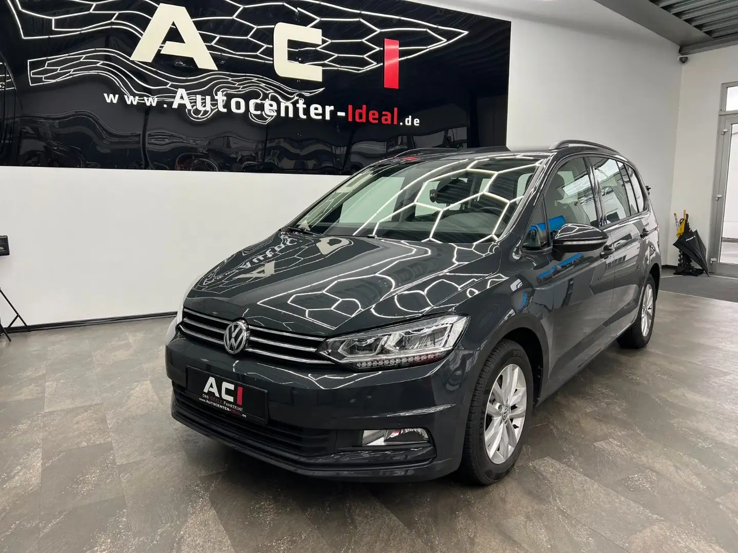 Volkswagen Touran Comf. BMT/St.-St.,1.H,LED,AHK,HU-NEU,ACC Grigio - 1