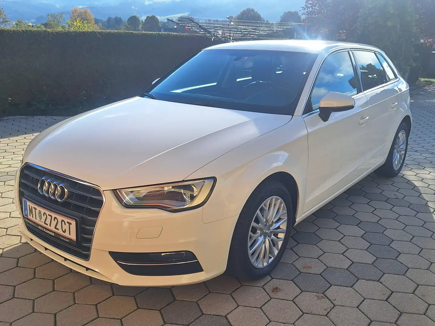 Audi A3 A3 SB 1,6 TDI Intense Intense Weiß - 2
