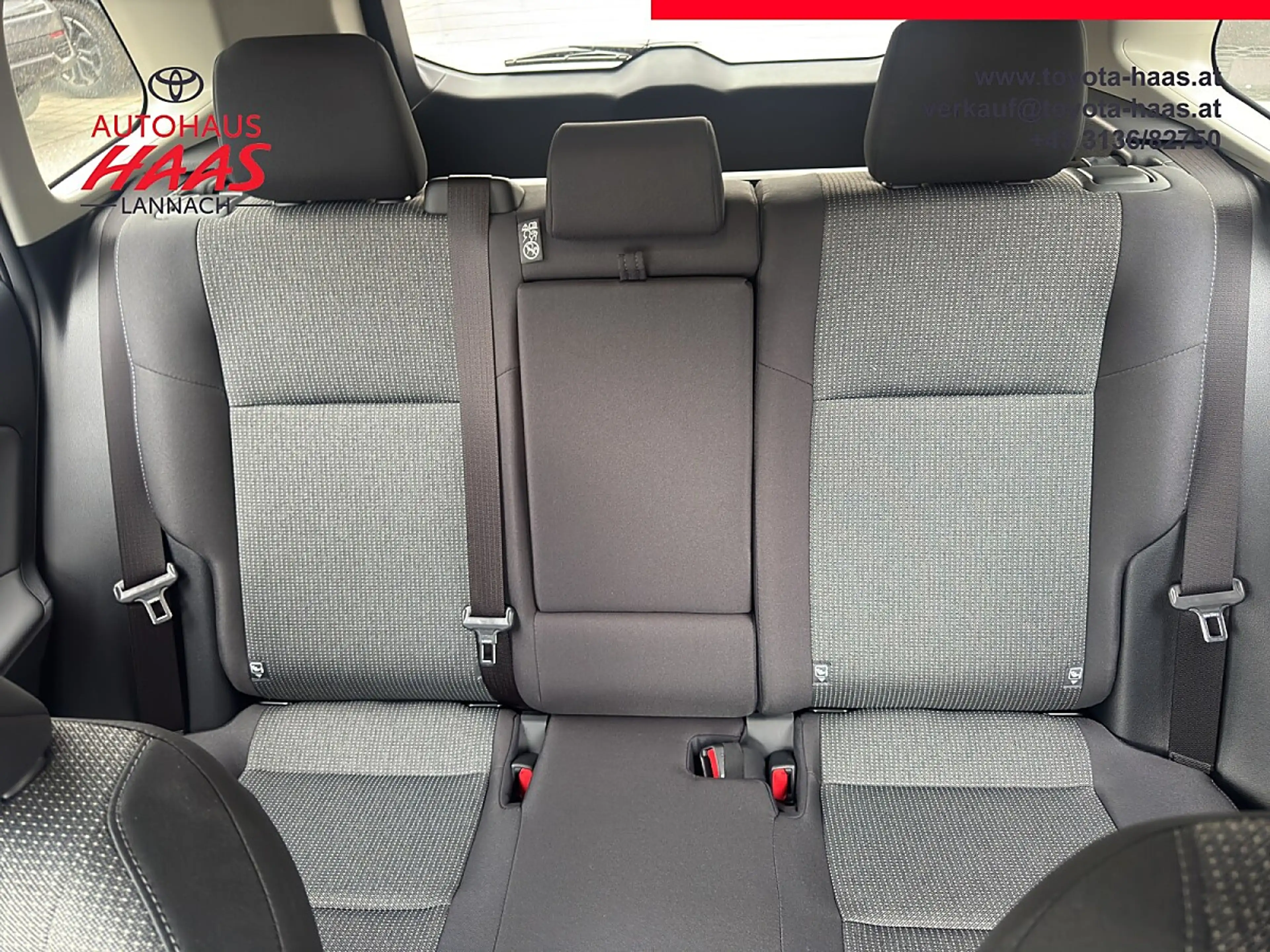Toyota RAV 4 RAV4 2,5 Hybrid PHEV Teamplayer 2WD — photo 11