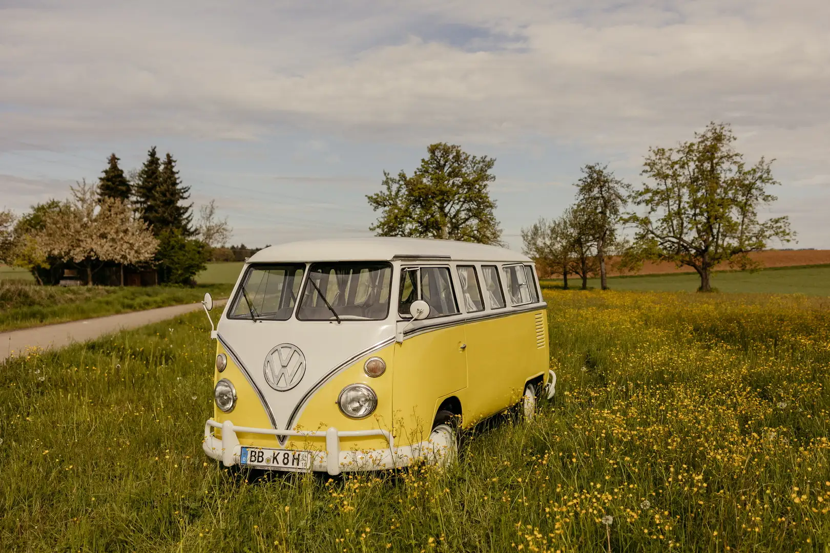 Volkswagen T1 H-Kennz.,  Motor neu, Wertgutachten vorh., Top Sarı - 1