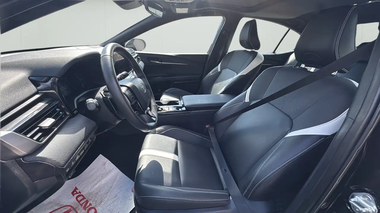 Toyota Camry снимка Toyota Camry