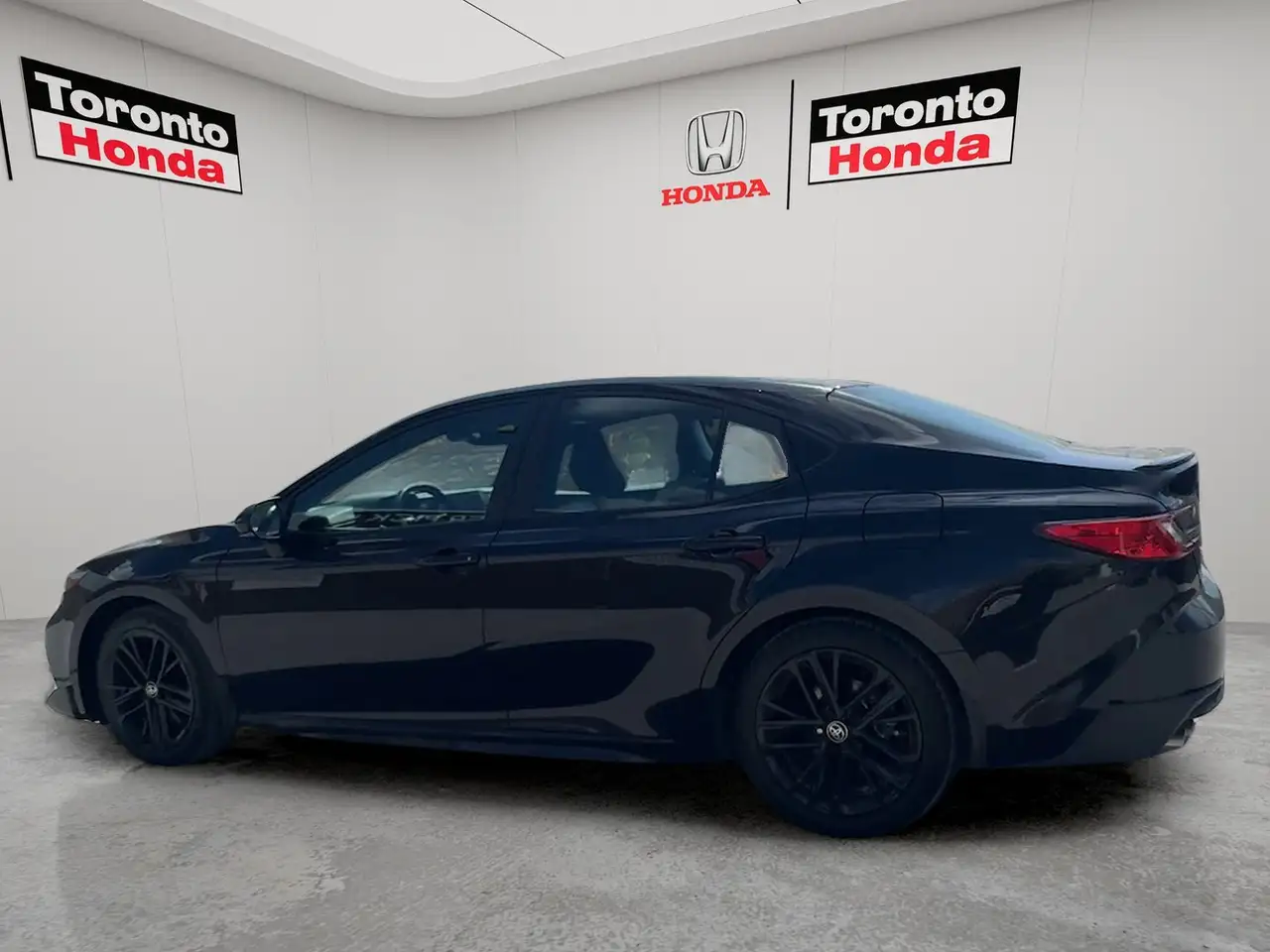Toyota Camry снимка Toyota Camry