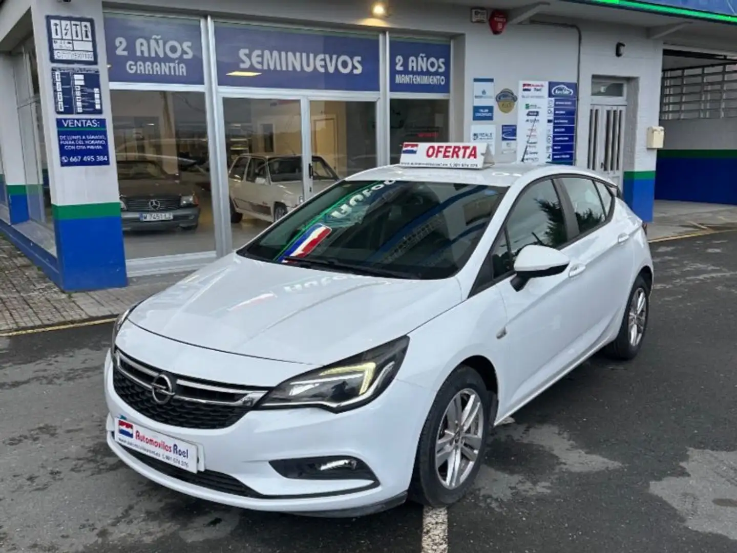 Opel Astra 1.6CDTi S/S Selective Pro 110 Blanc - 1