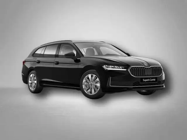 Skoda Superb main image