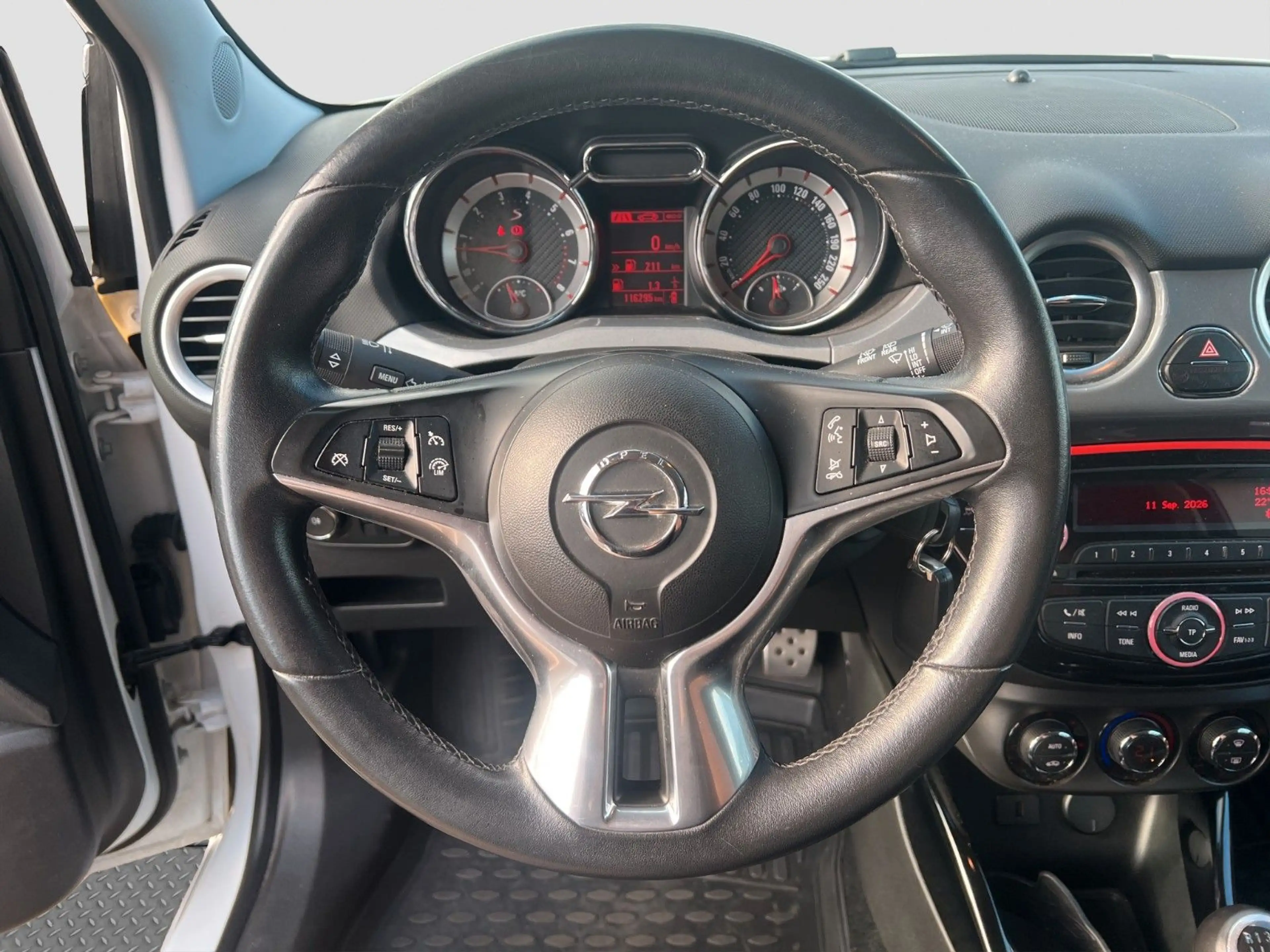 Opel Adam S *KLIMAA*ALLWETTER*TEMPOMAT*SPORT* — photo 13