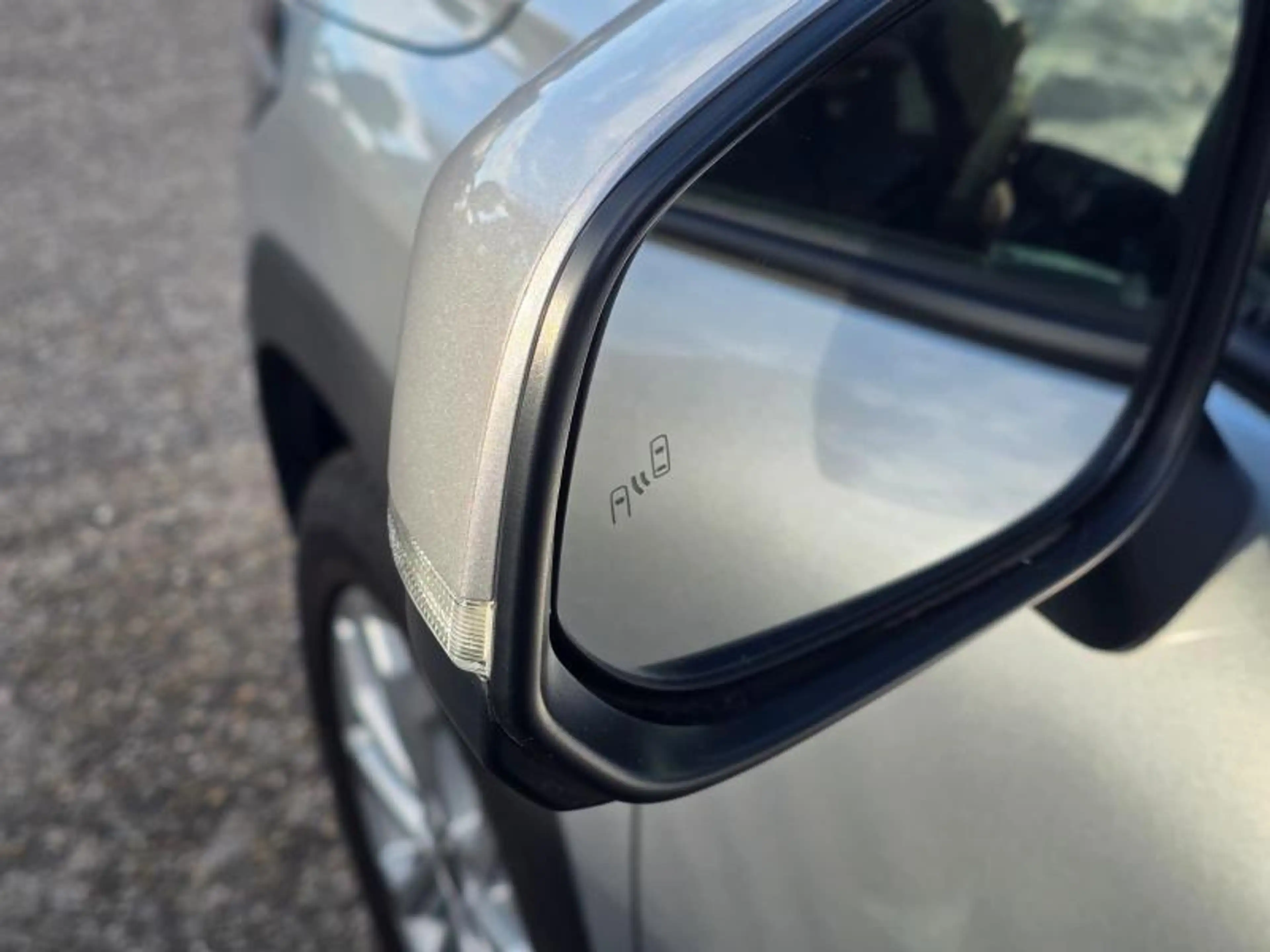 Toyota Corolla Cross Dynamic — photo 9
