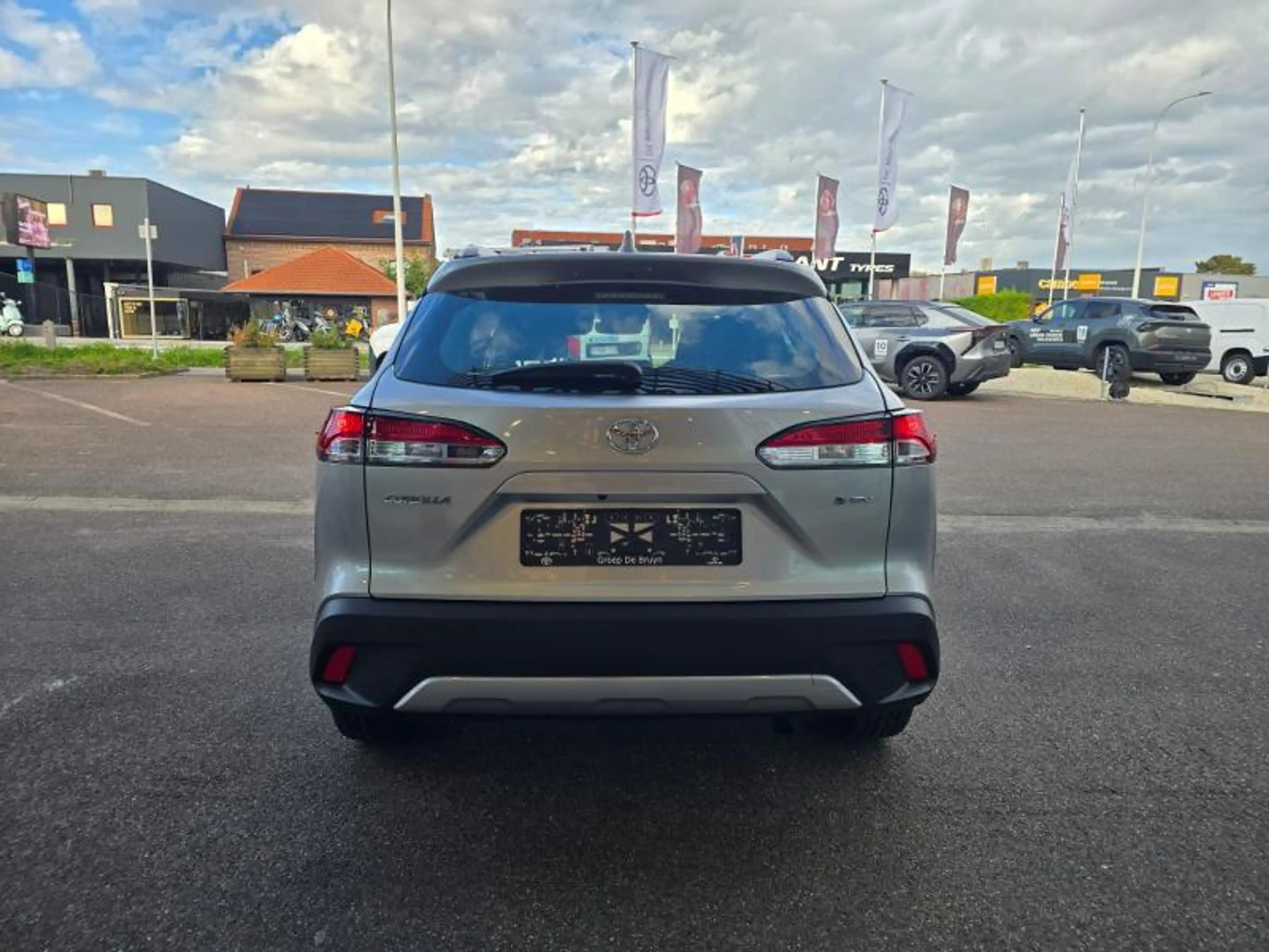 Toyota Corolla Cross Dynamic — photo 6