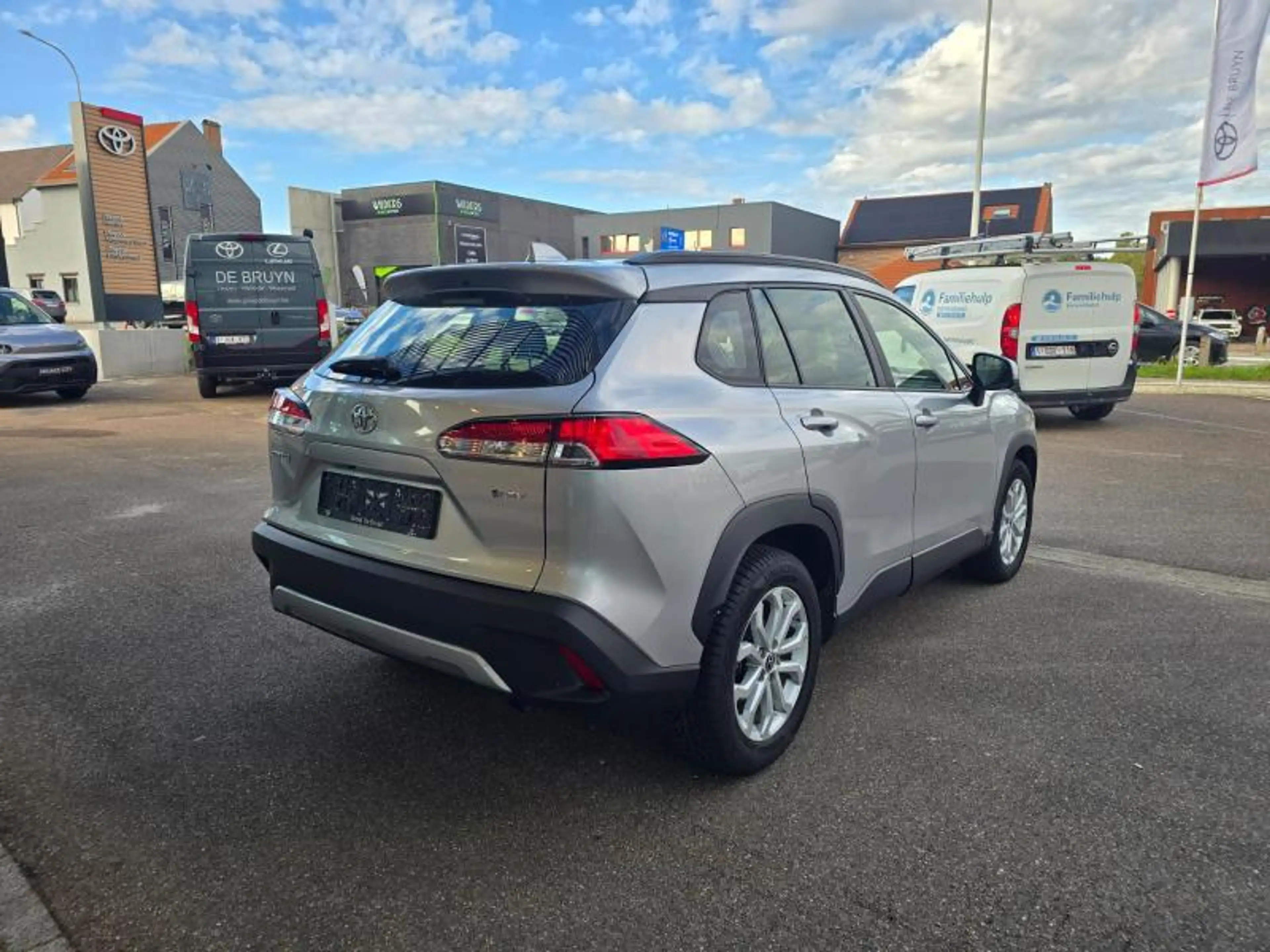 Toyota Corolla Cross Dynamic — photo 5