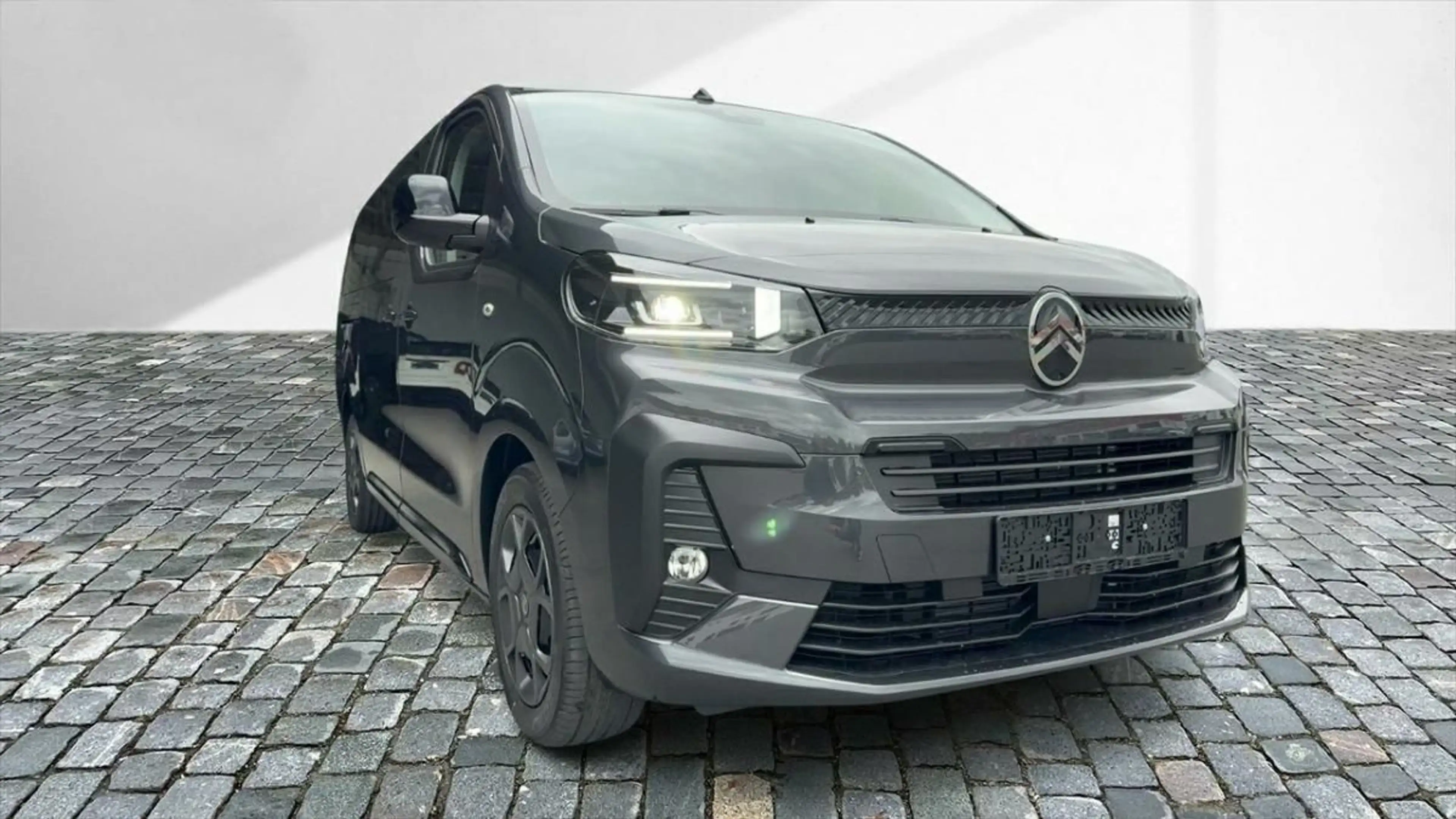 Citroen Spacetourer 2.2 BlueHDi 180 Autom Plus XL 8-Sitzer AHK KA LE — photo 2