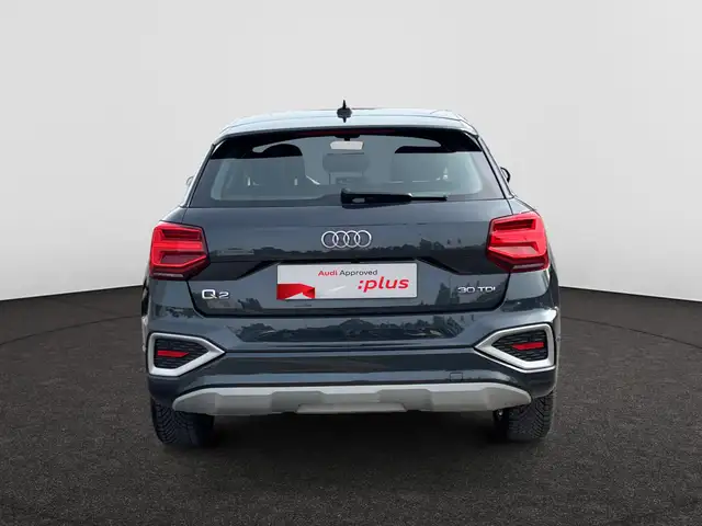 Audi Q2 view 6