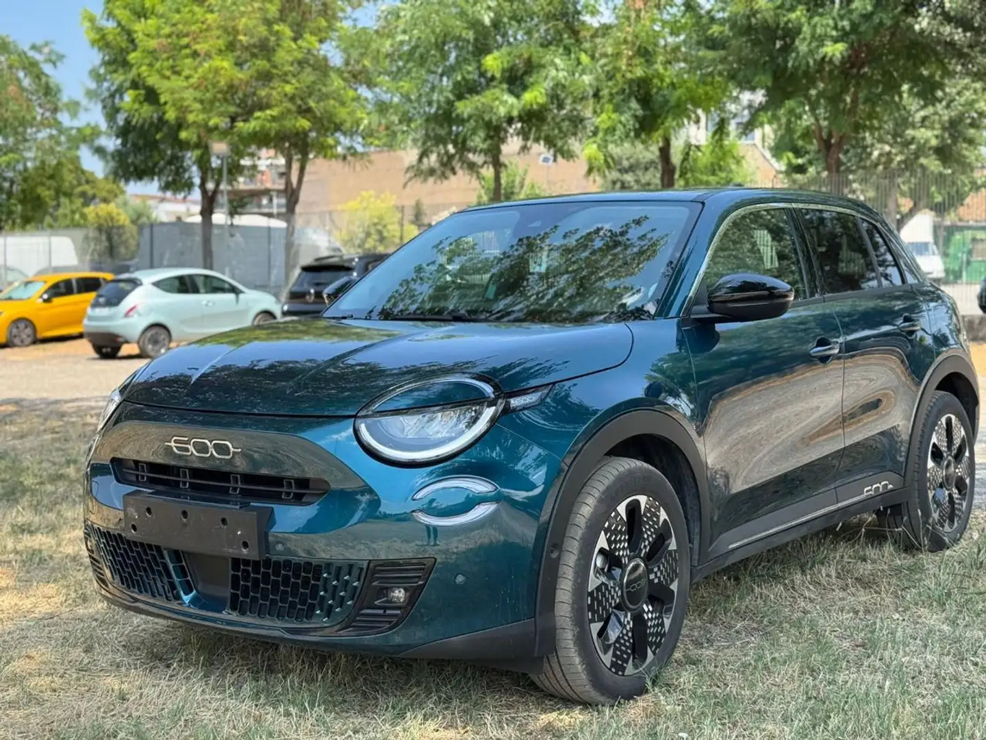 Fiat 600 Hybrid 100 CV DCT MHEV La Prima Groen - 2