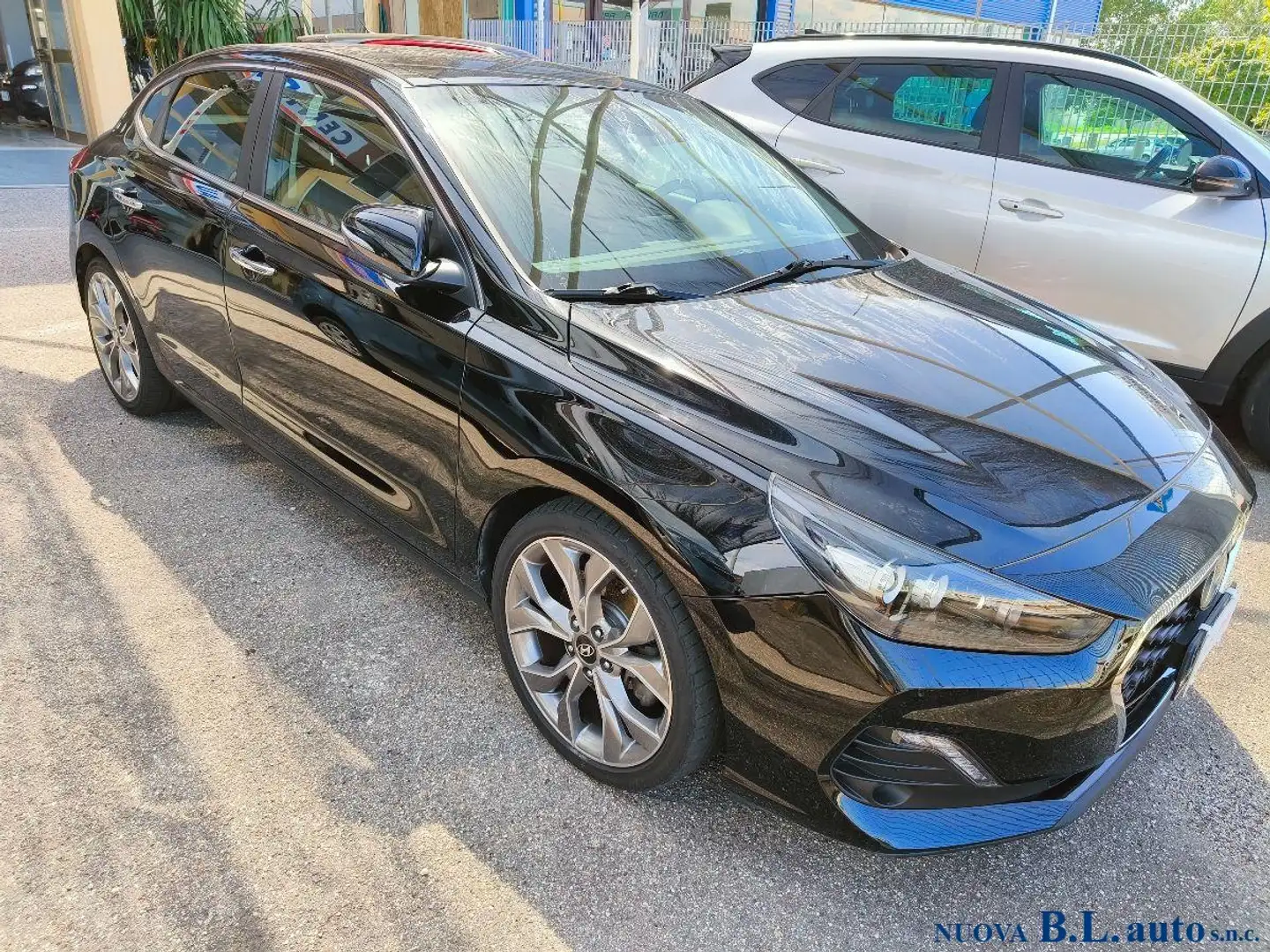 Hyundai i30 1.4 T-GDI 5p. Style Nero - 1