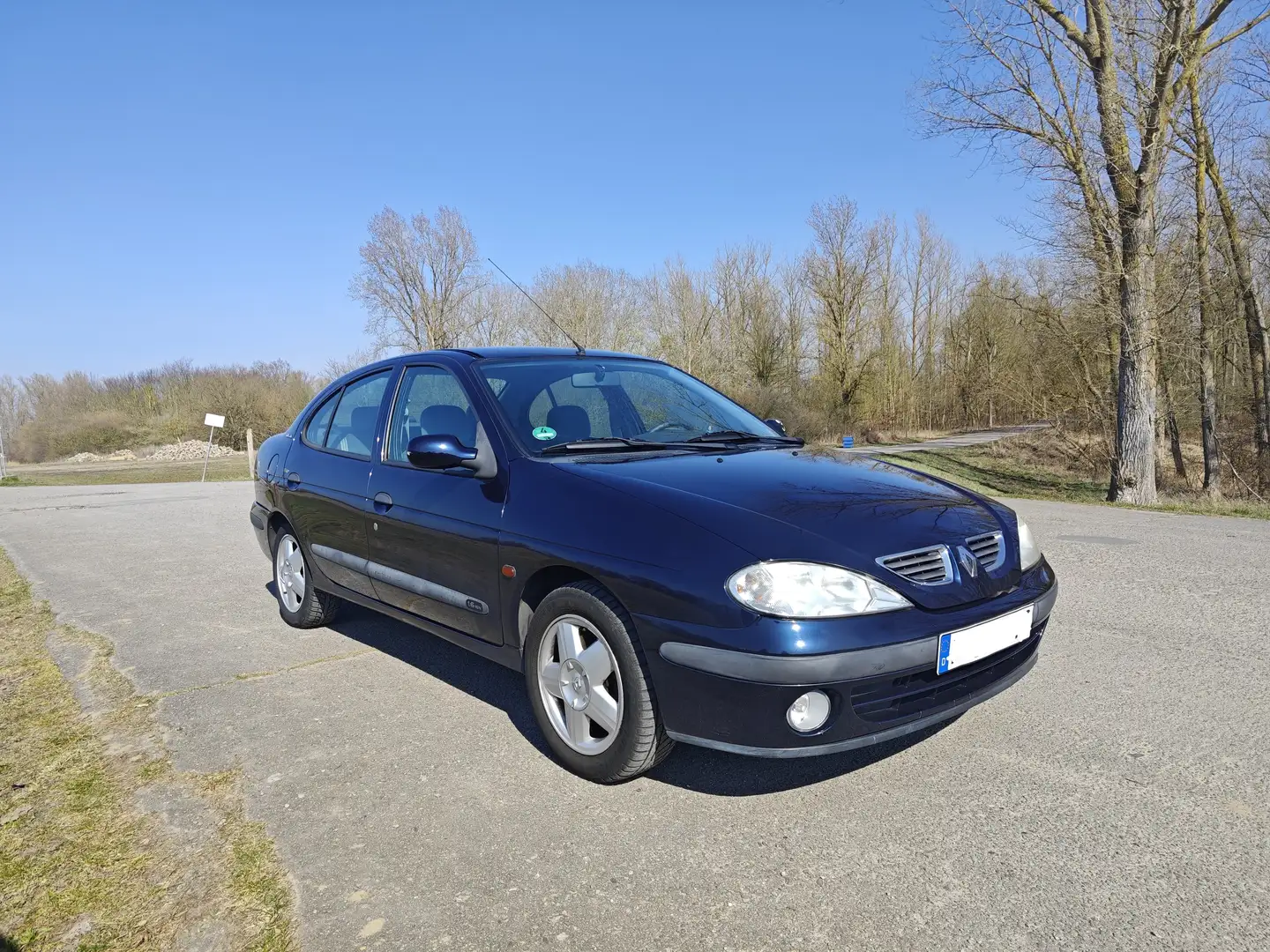 Renault Megane Classic Bleu - 1