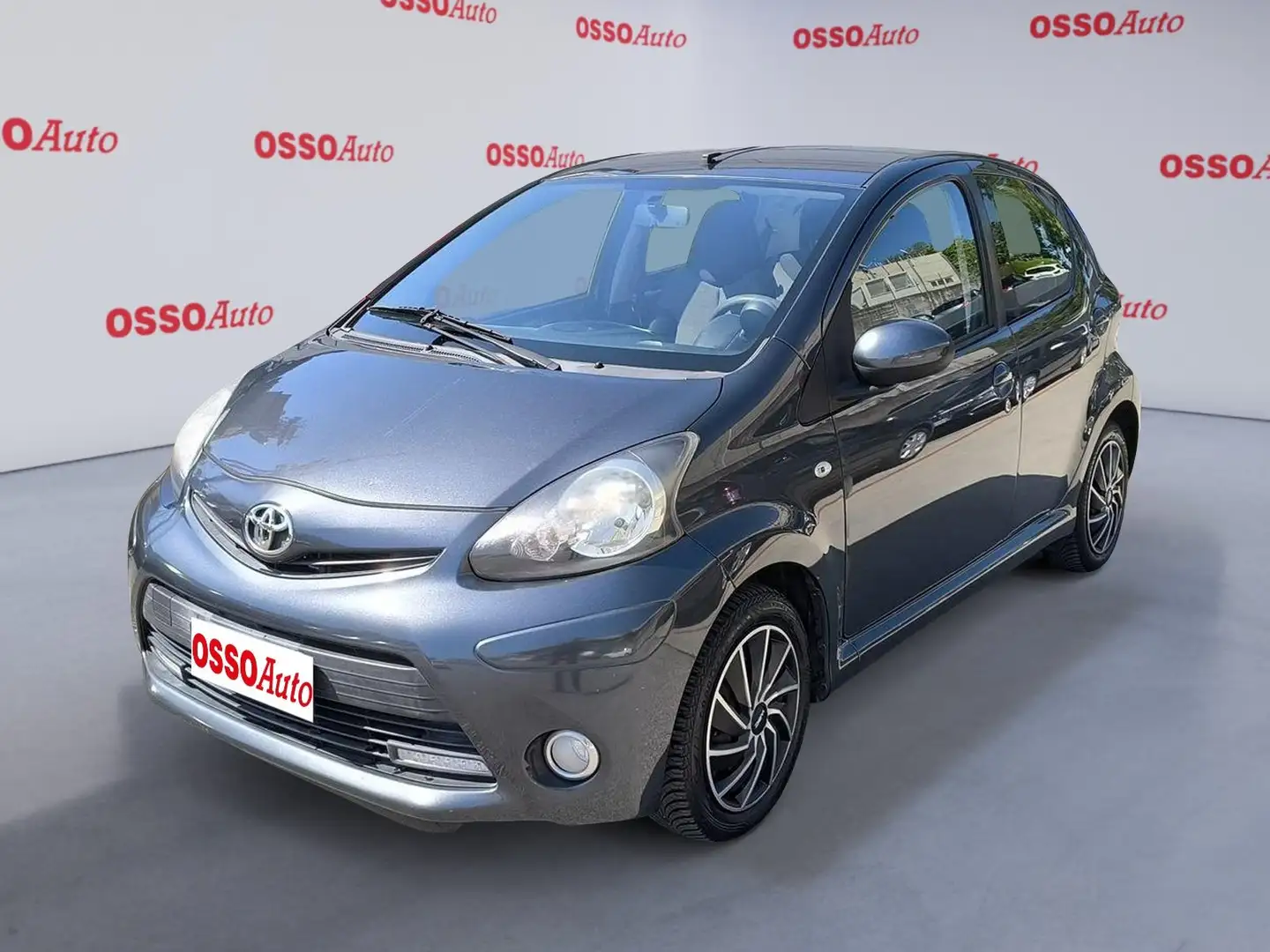 Toyota Aygo 1.0 BENZINA 68 HP ACTIVE CONNECT NEOPATENTATI Szary - 1