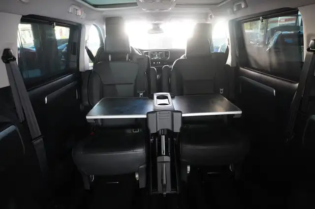 Opel Zafira Life view 13