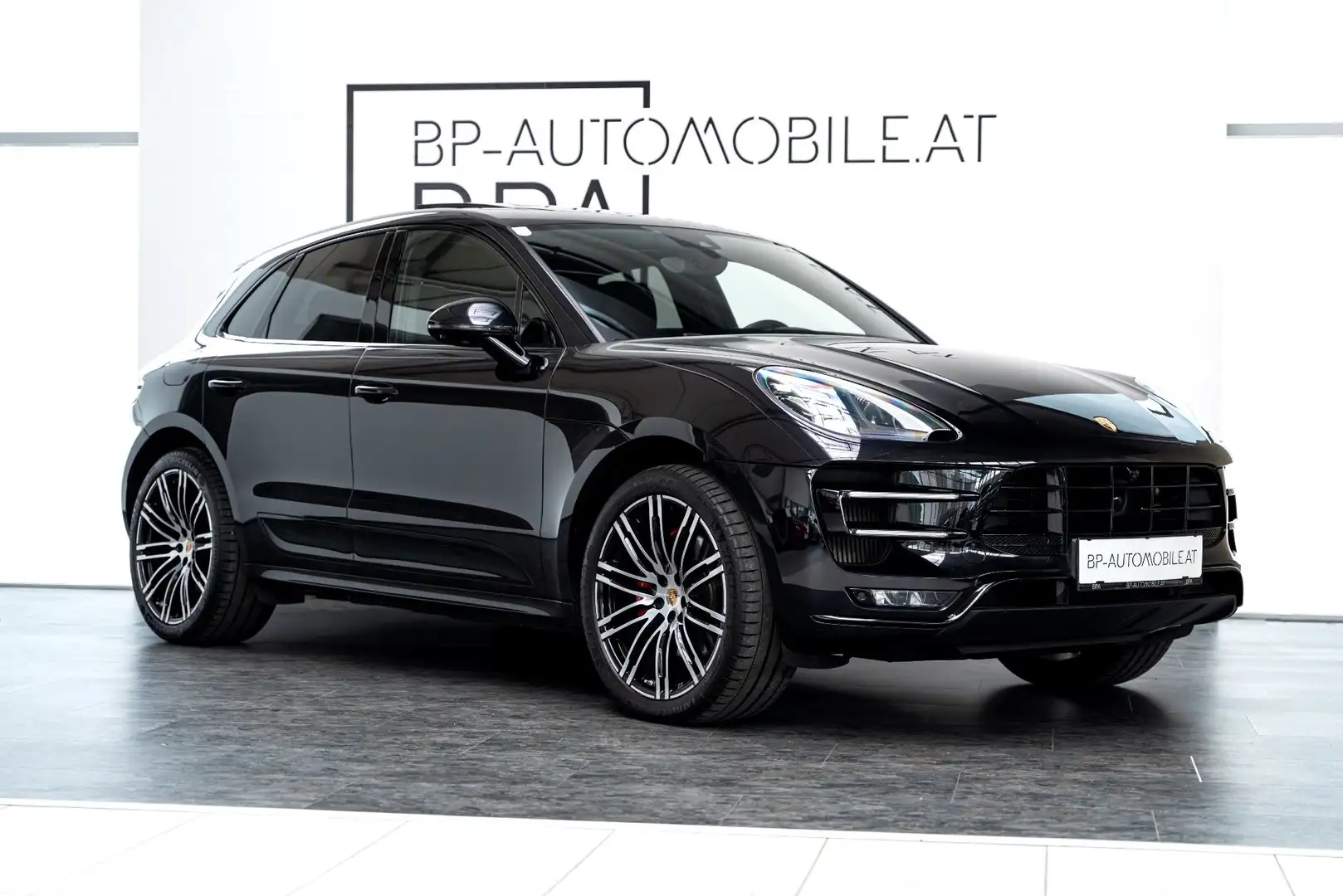 Porsche Macan 3.6 Turbo - 2