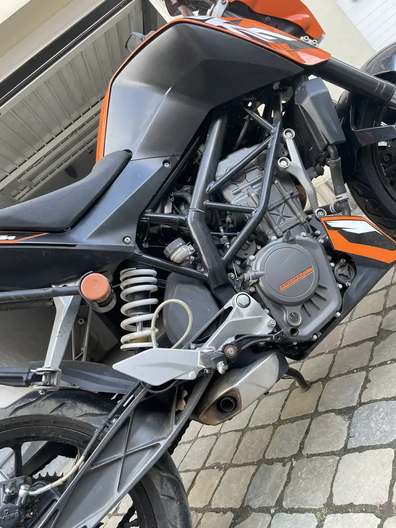 KTM 125 Duke - 2