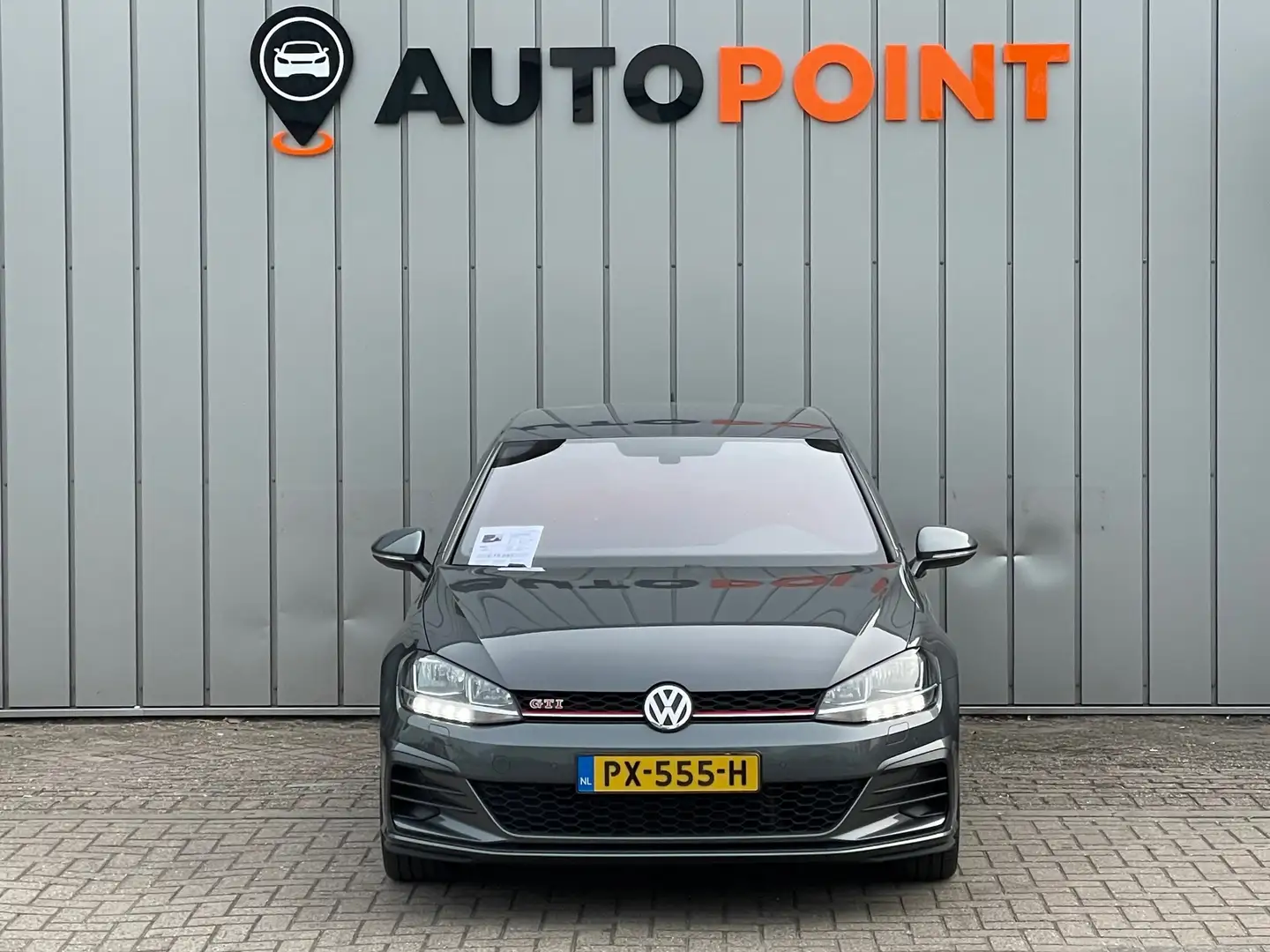 Volkswagen Golf GTI 2.0 TSI Performance DEALER OND 1 EIGENAAR Grijs - 2