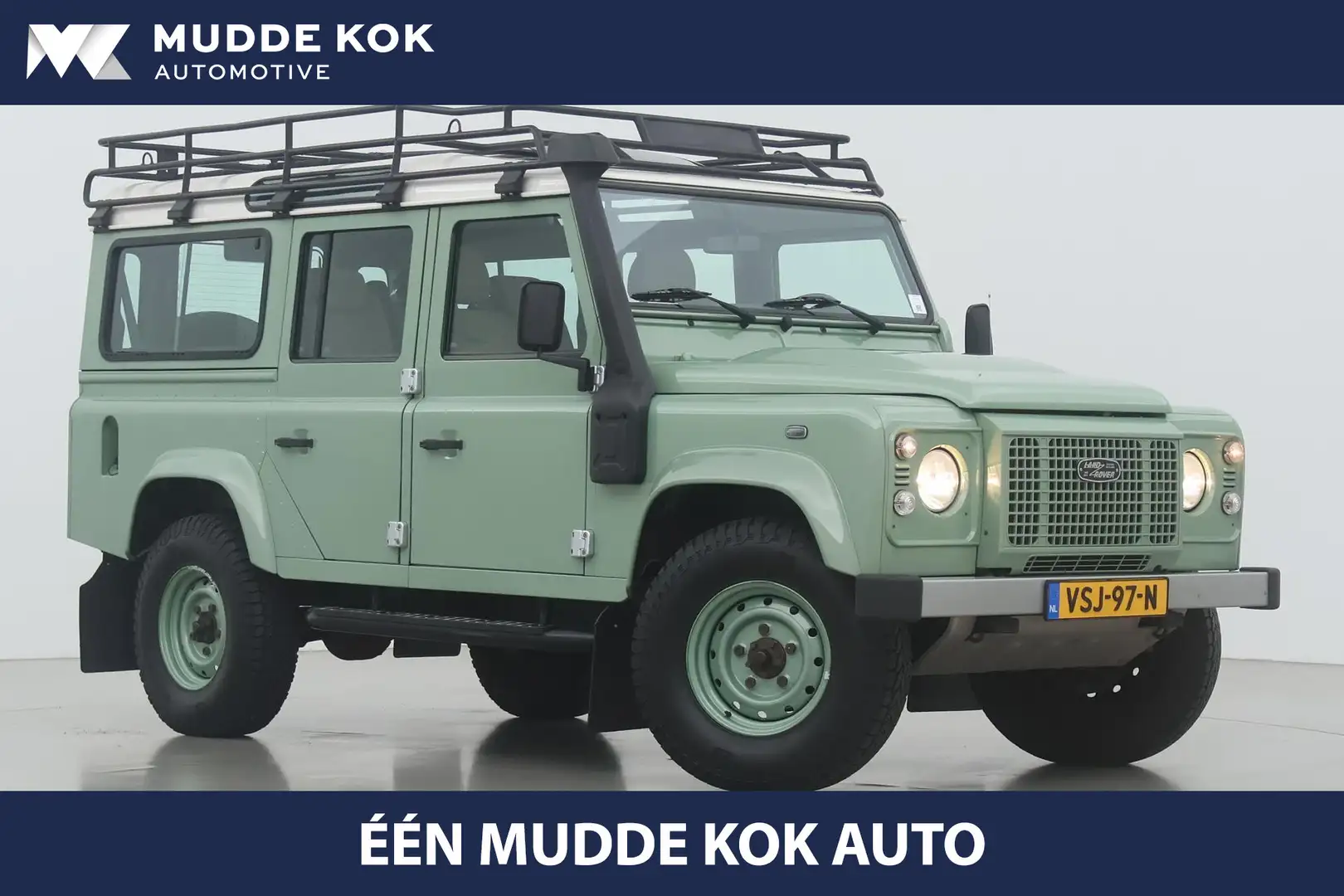 Land Rover Defender 2.2 D SW 110" Adventure Limited Edition | Marge | Vert - 1