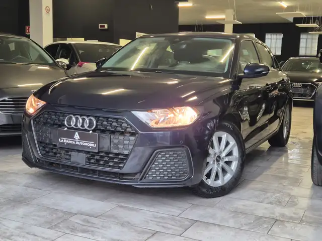 Audi A1 A1 Sportback 25 1.0 tfsi Admired