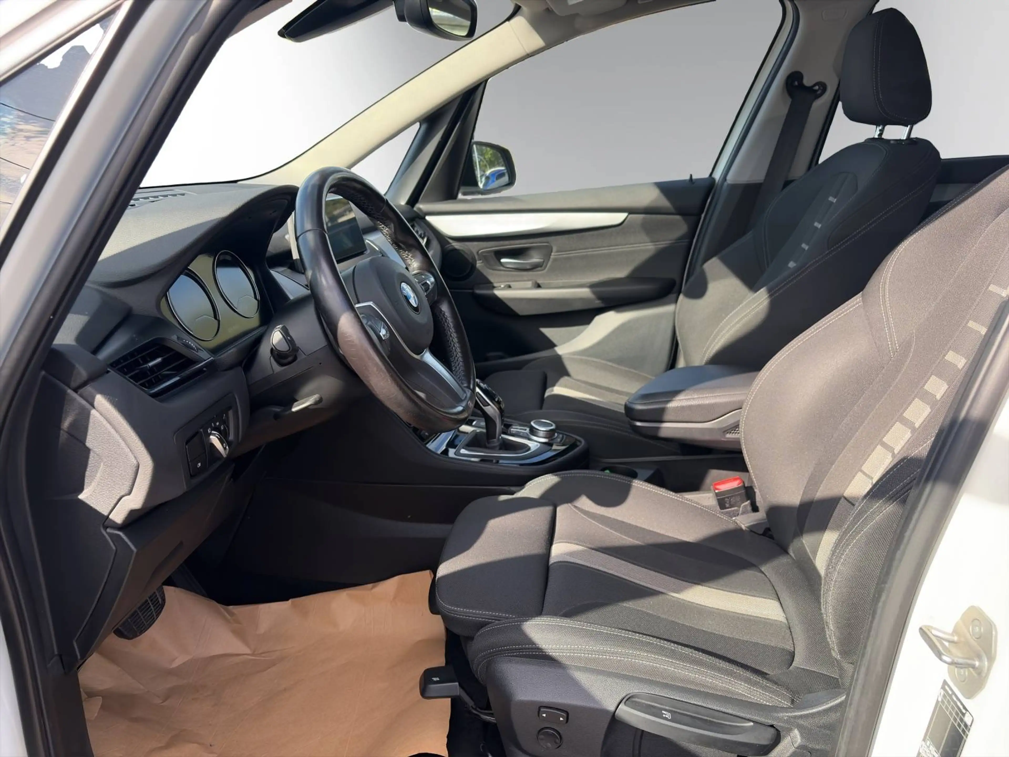 BMW 216 d Grand Tourer AdvantageAutom. — photo 6