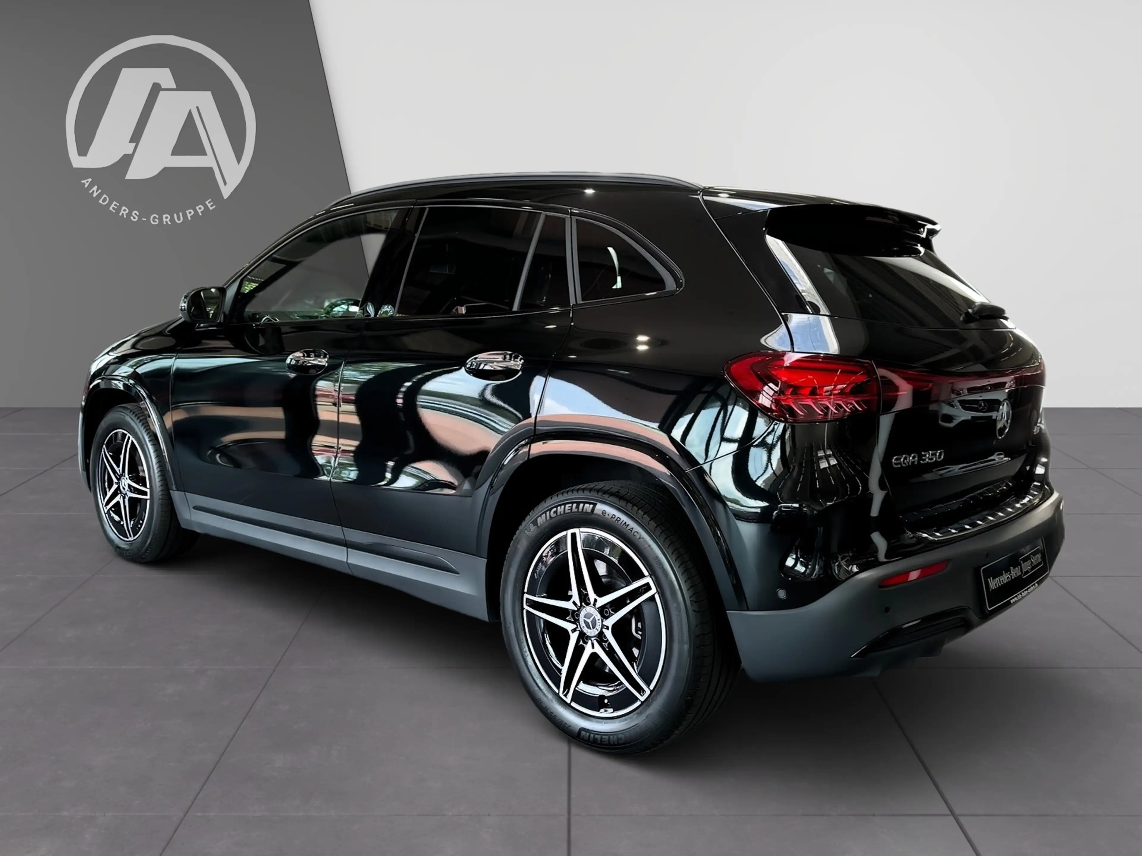 Mercedes-Benz EQA 4M AMG Adv.Plus+Navi+AHK+LED+Sound+Night — photo 3