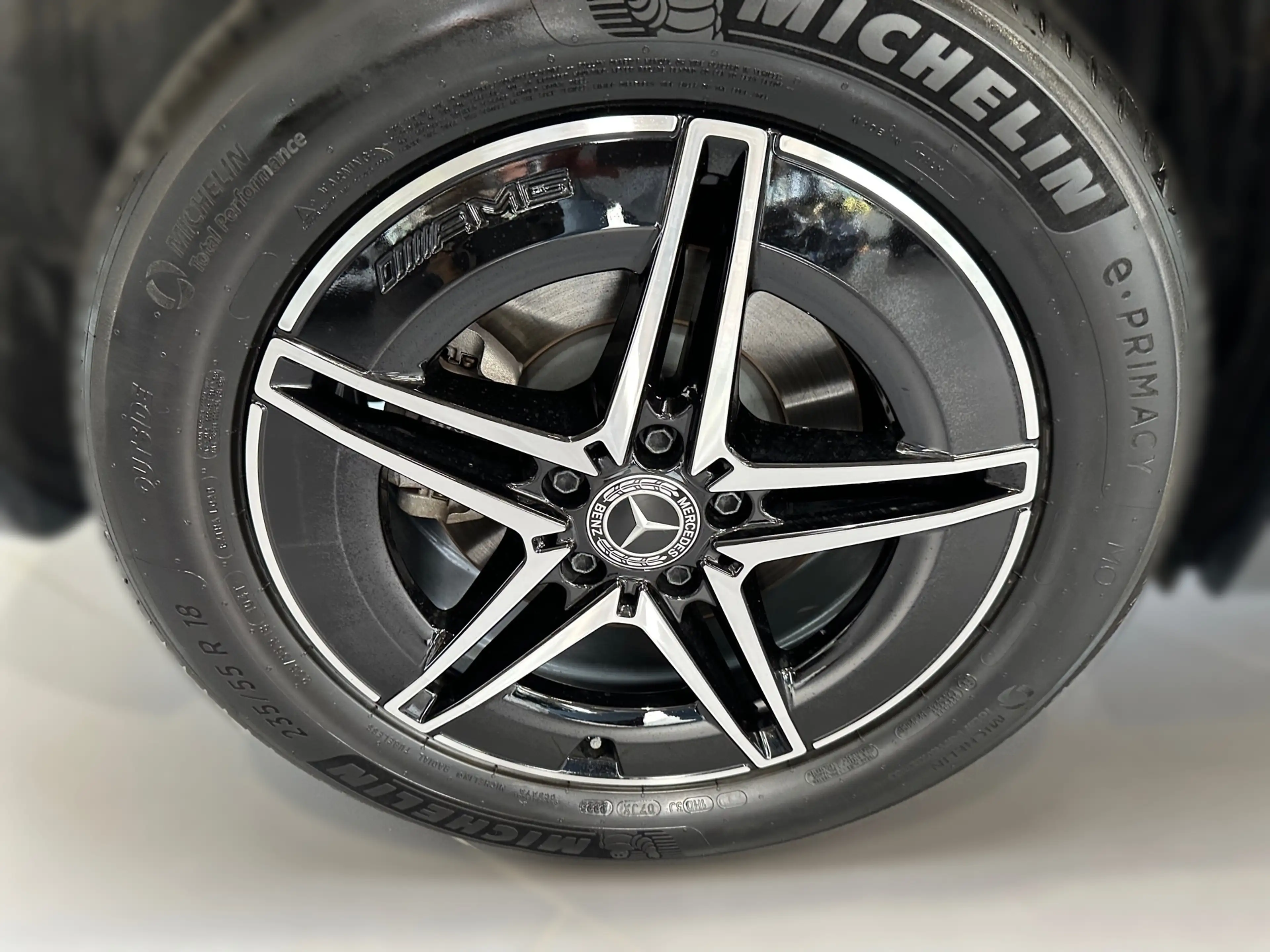 Mercedes-Benz EQA 4M AMG Adv.Plus+Navi+AHK+LED+Sound+Night — photo 6