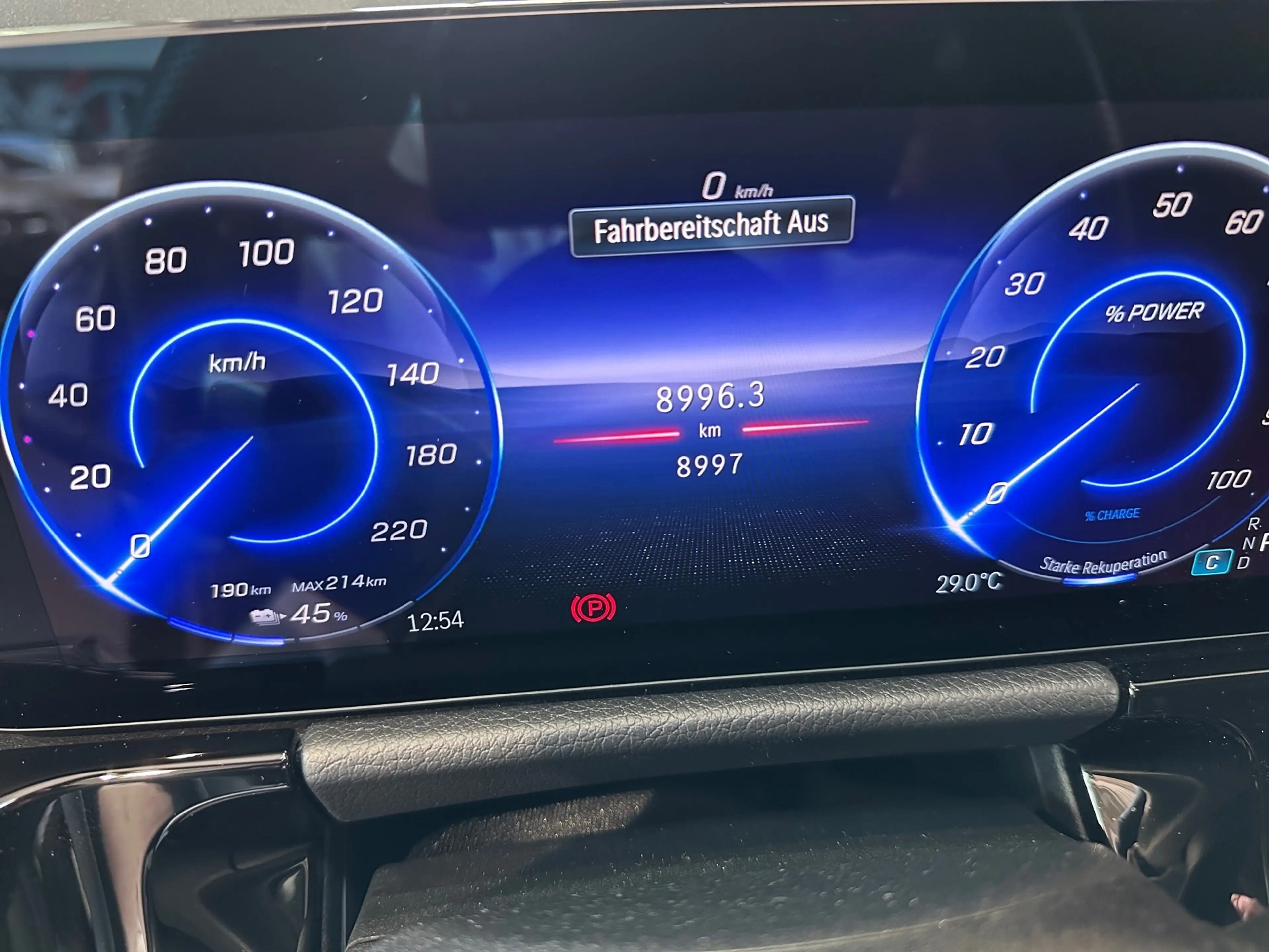 Mercedes-Benz EQA 4M AMG Adv.Plus+Navi+AHK+LED+Sound+Night — photo 14