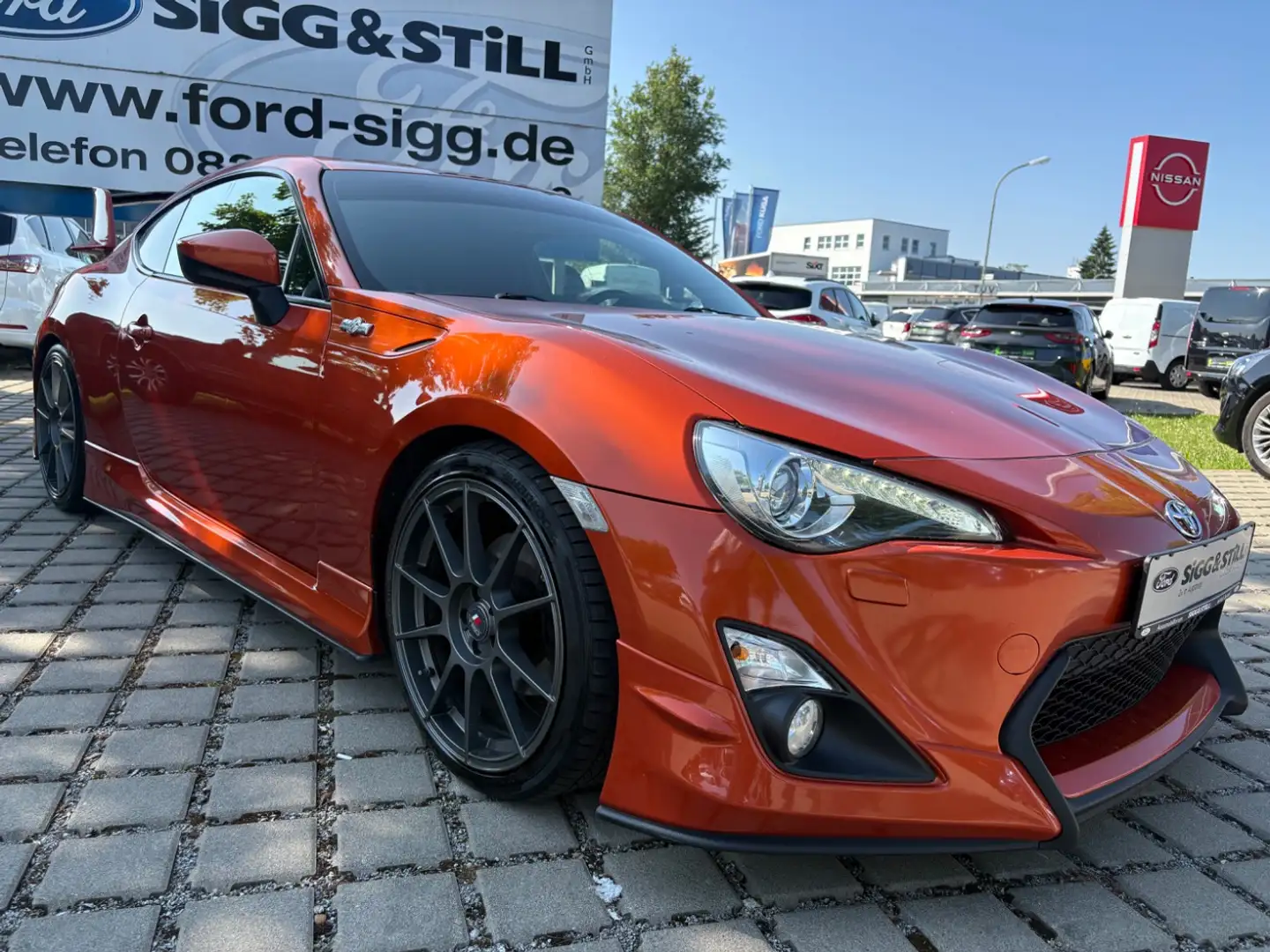 Toyota GT86 2.0 *AERO-PAKET*LM18*H&R*XENON*KLIMAAUTOMAT* Orange - 2