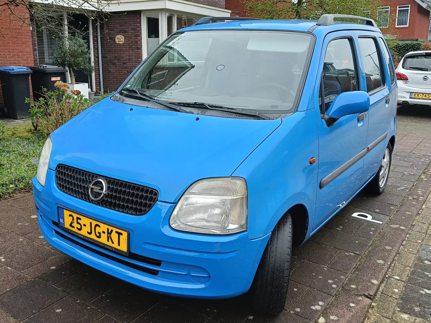Opel Agila 1.2-16V Color Edition Blauw - 1