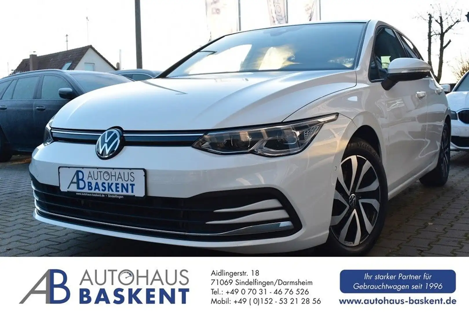 Volkswagen Golf 8 2.0 TDI Lim. Active*PANO*IQ-LIGHT*HEAD-UP Weiß - 1