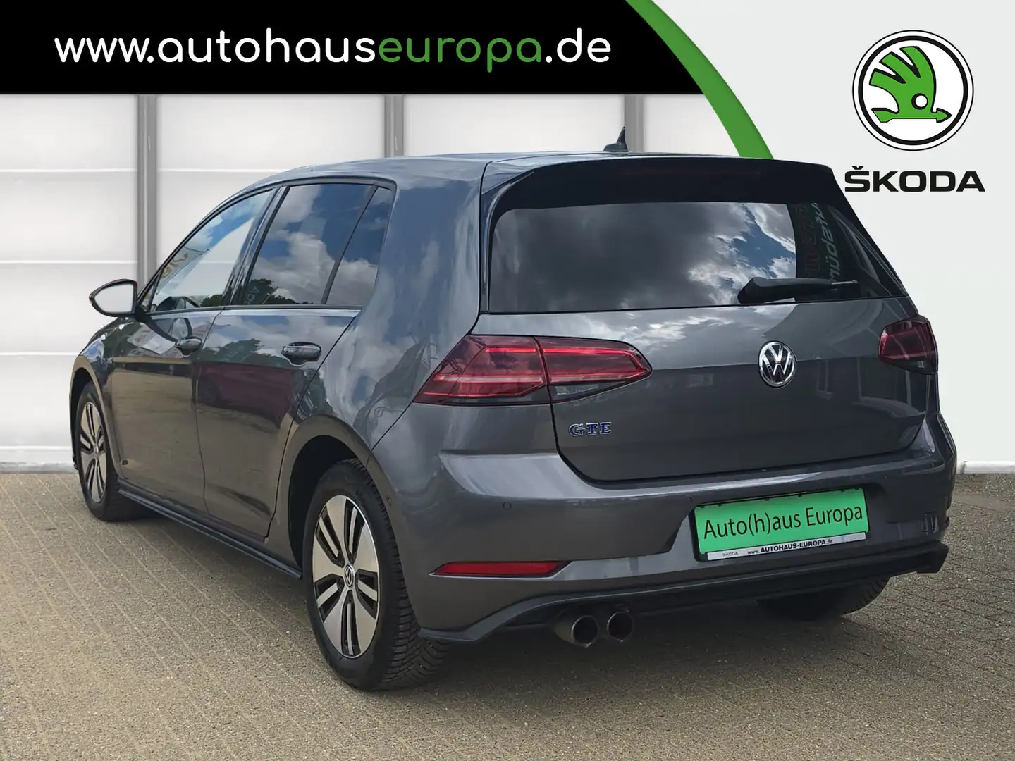 Volkswagen Golf VII 1.4 TSI DSG GTE ACC Virt.Cockpit Navi Kam Pano Gris - 2
