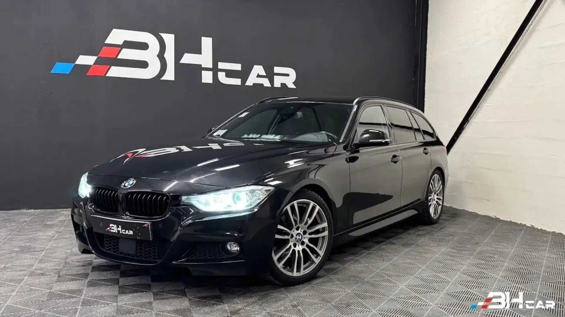 BMW 320 TOURING 2.0 320 D 185 M-SPORT / HK / Régulateur adaptatif / Grand écran / Suivi complet Noir - 1