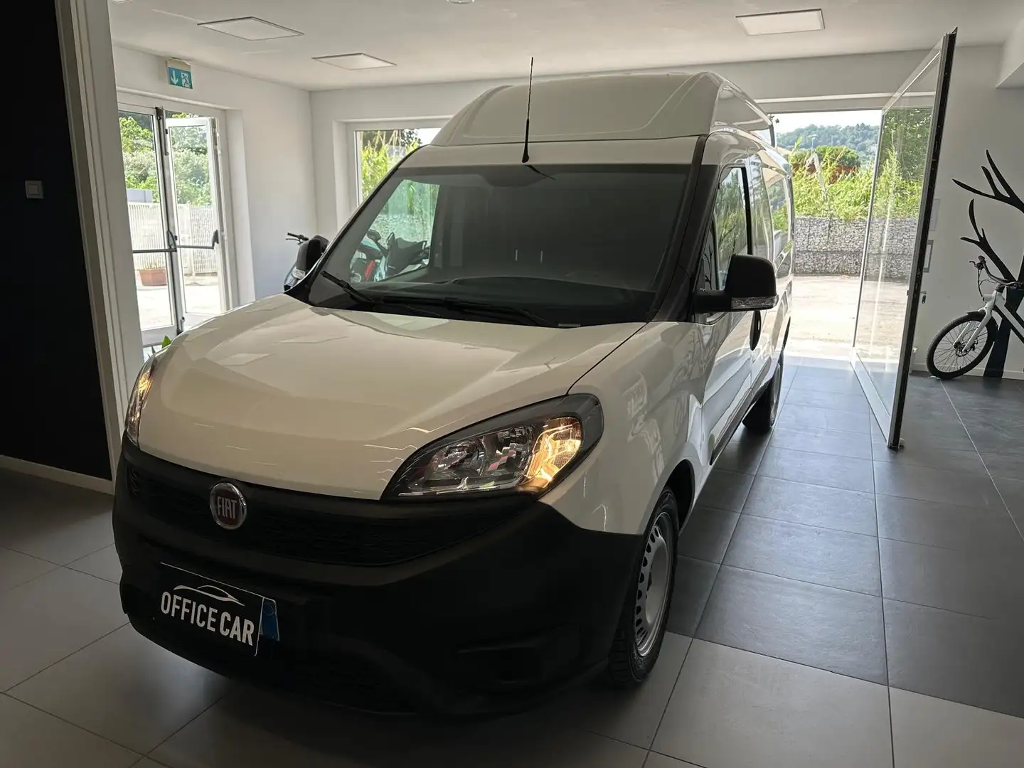 Fiat Doblò Cargo Maxi XL 1.6 Mjet 105cv Bianco - 1