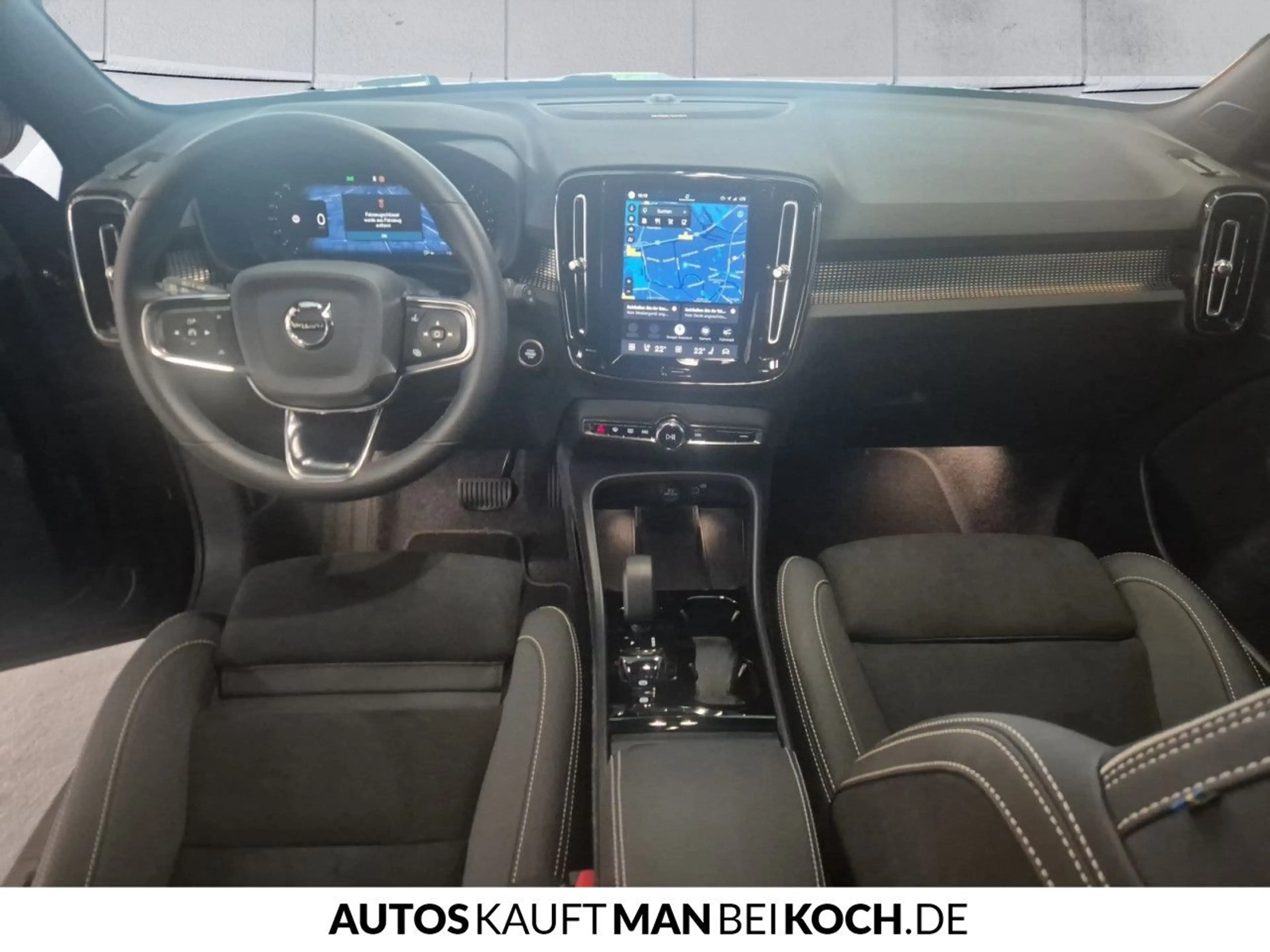 Volvo XC40 B3 B Ultra Black Edition ACC BLIS PANO H/K — photo 8