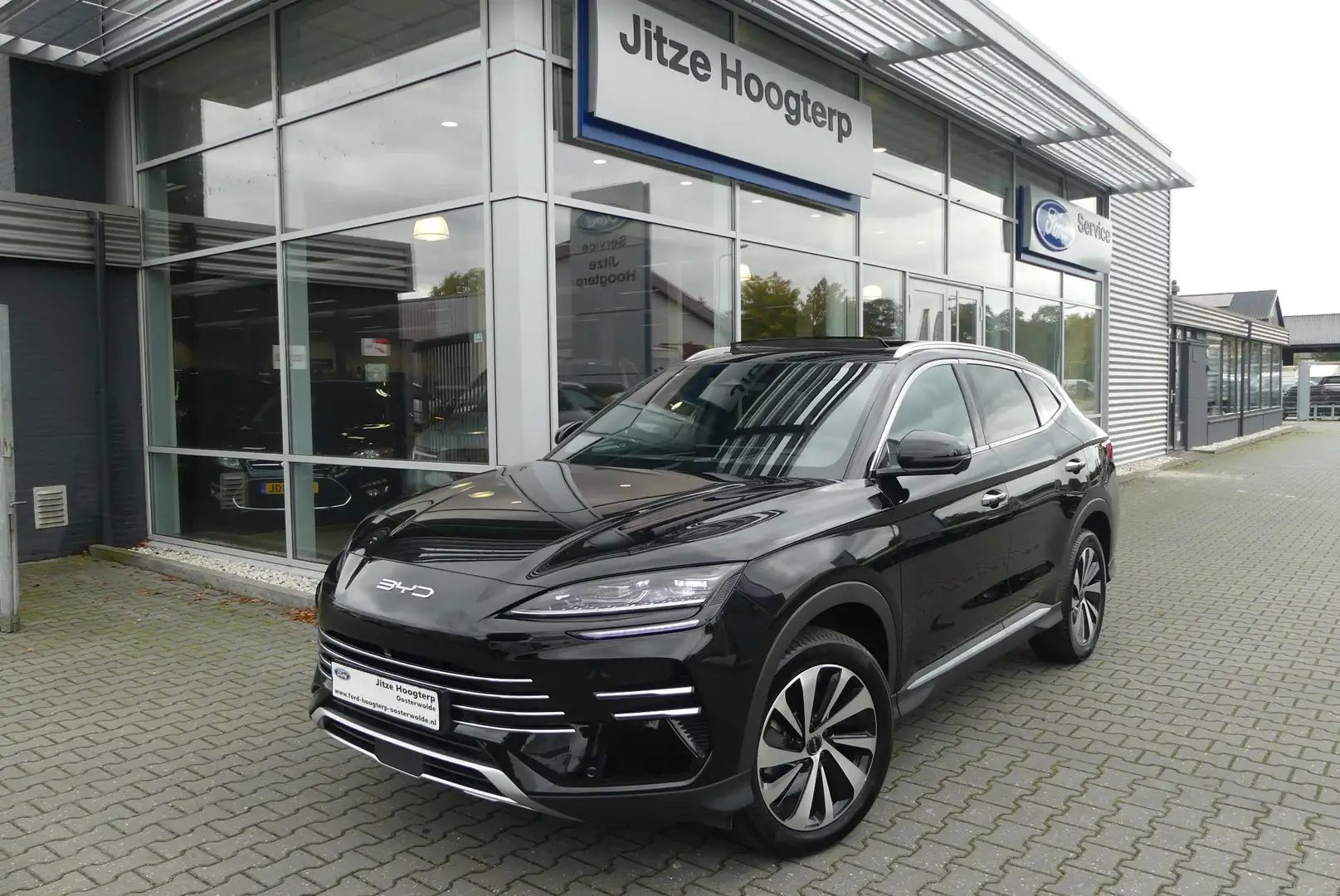 BYD Seal U 1.5 DM-i FWD Boost PHEV,360° CAMERA, INFINITY, PAN Noir - 2