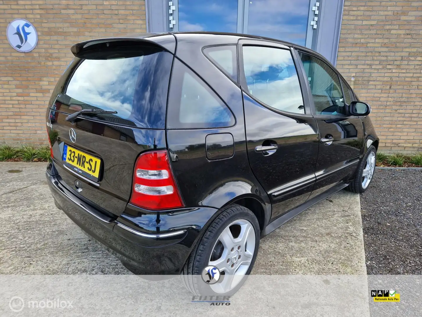 Mercedes-Benz A 140 Piccadilly Sport Negro - 2
