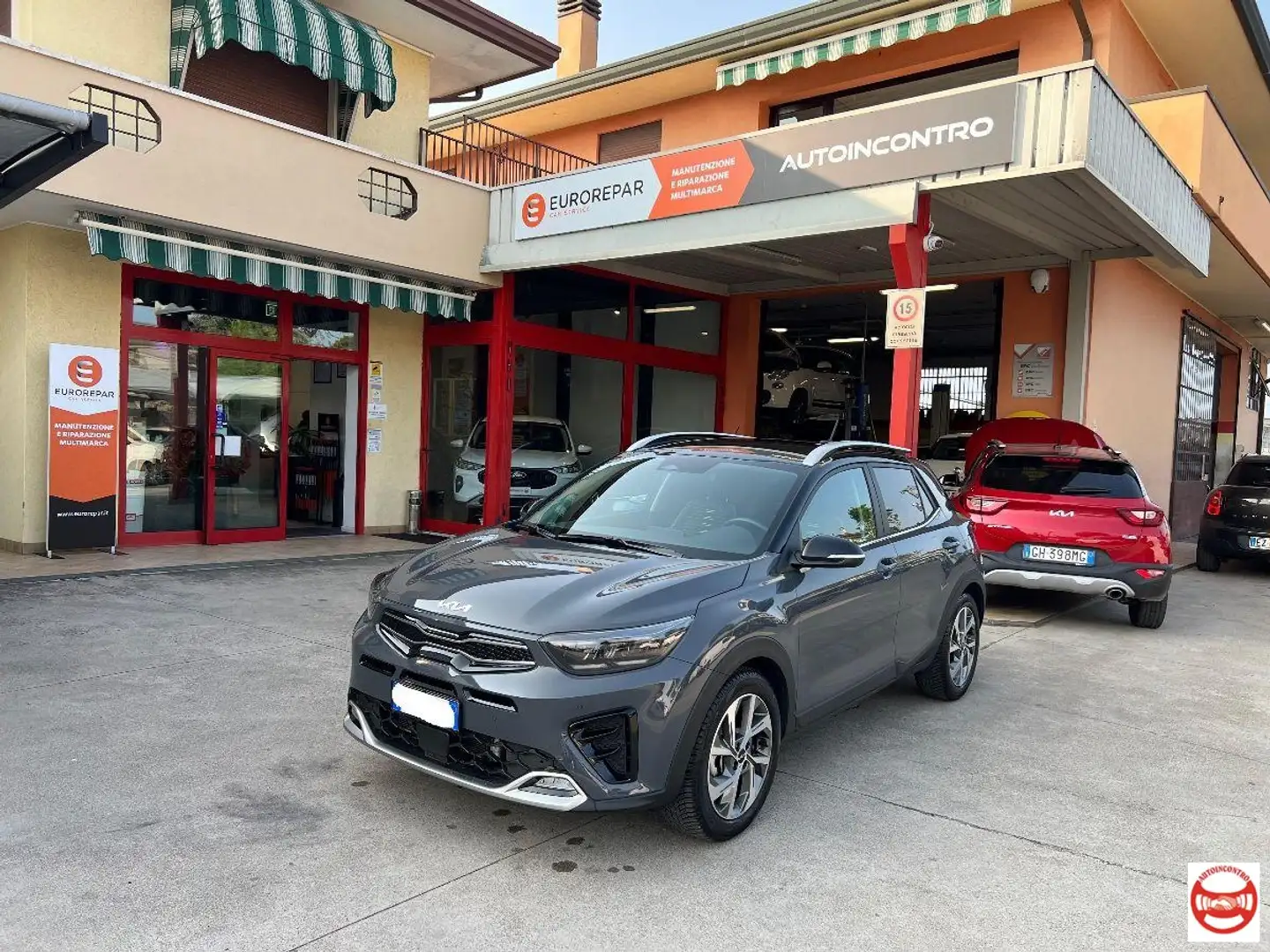 Kia Stonic 1.0 t-gdi mhev GT Line 120cv dct Grigio - 1