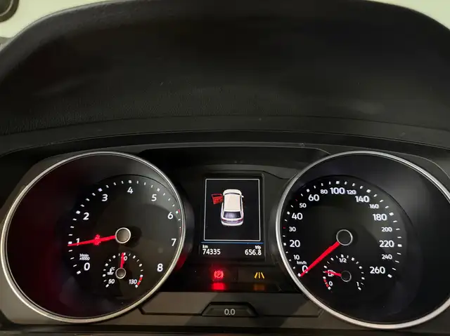 Volkswagen Tiguan view 9