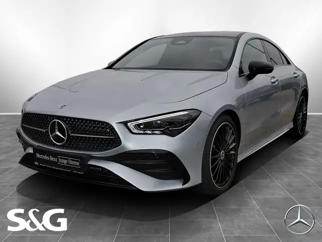 Mercedes-Benz CLA 200 AMG DISTRONIC+TOTWINKEL+PANO+360°+LED+19