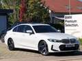 BMW 330 e M Sport FACELIFT HUD GlasD.SuView.Ha/Ka AHK Weiß - thumbnail 2