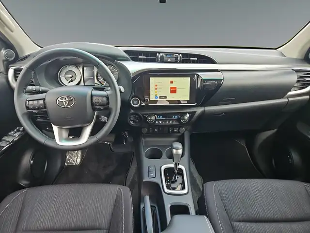 Toyota Hilux view 11